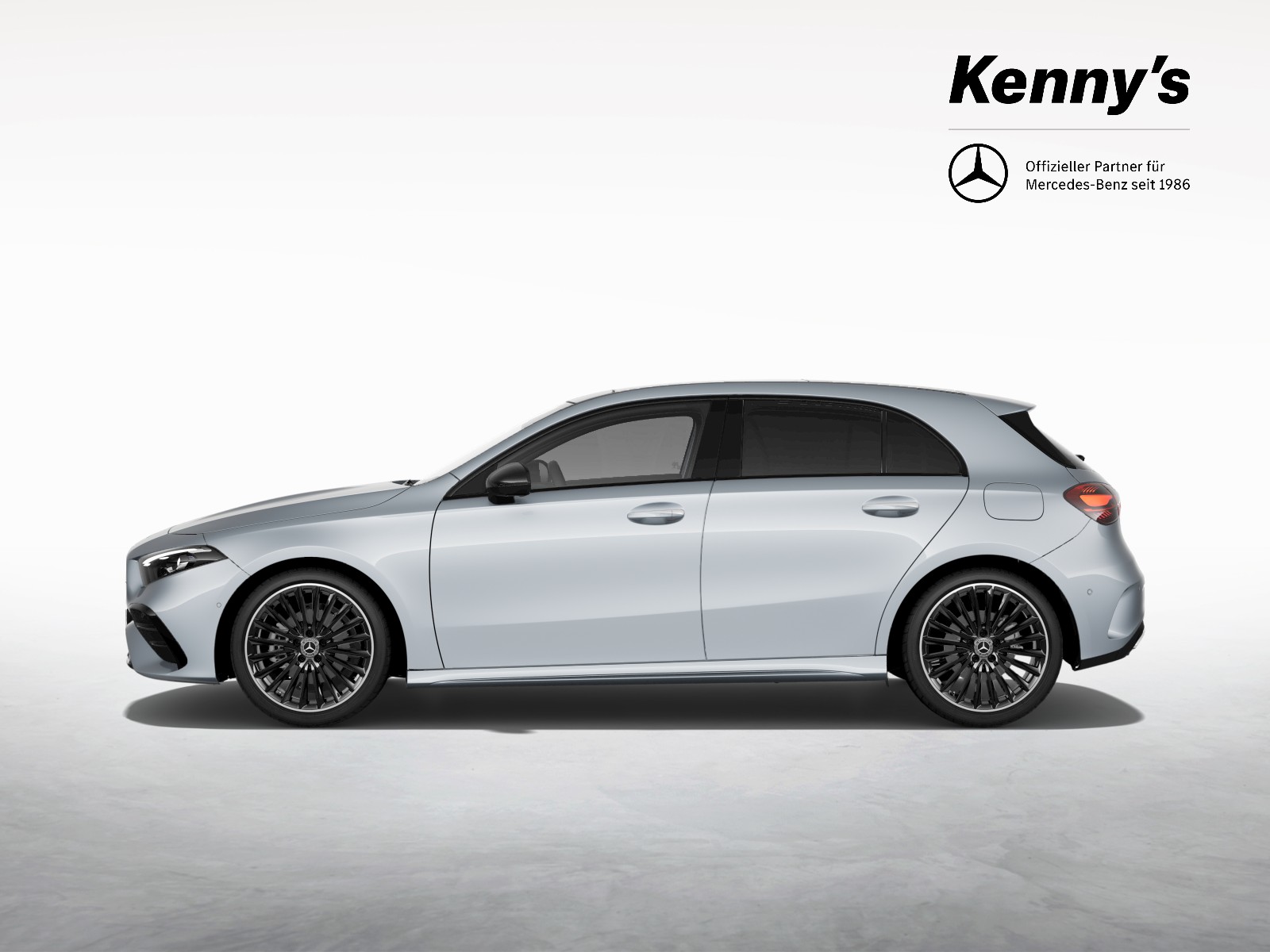 MERCEDES-BENZ A 200 Night Star AMG Line-image-2
