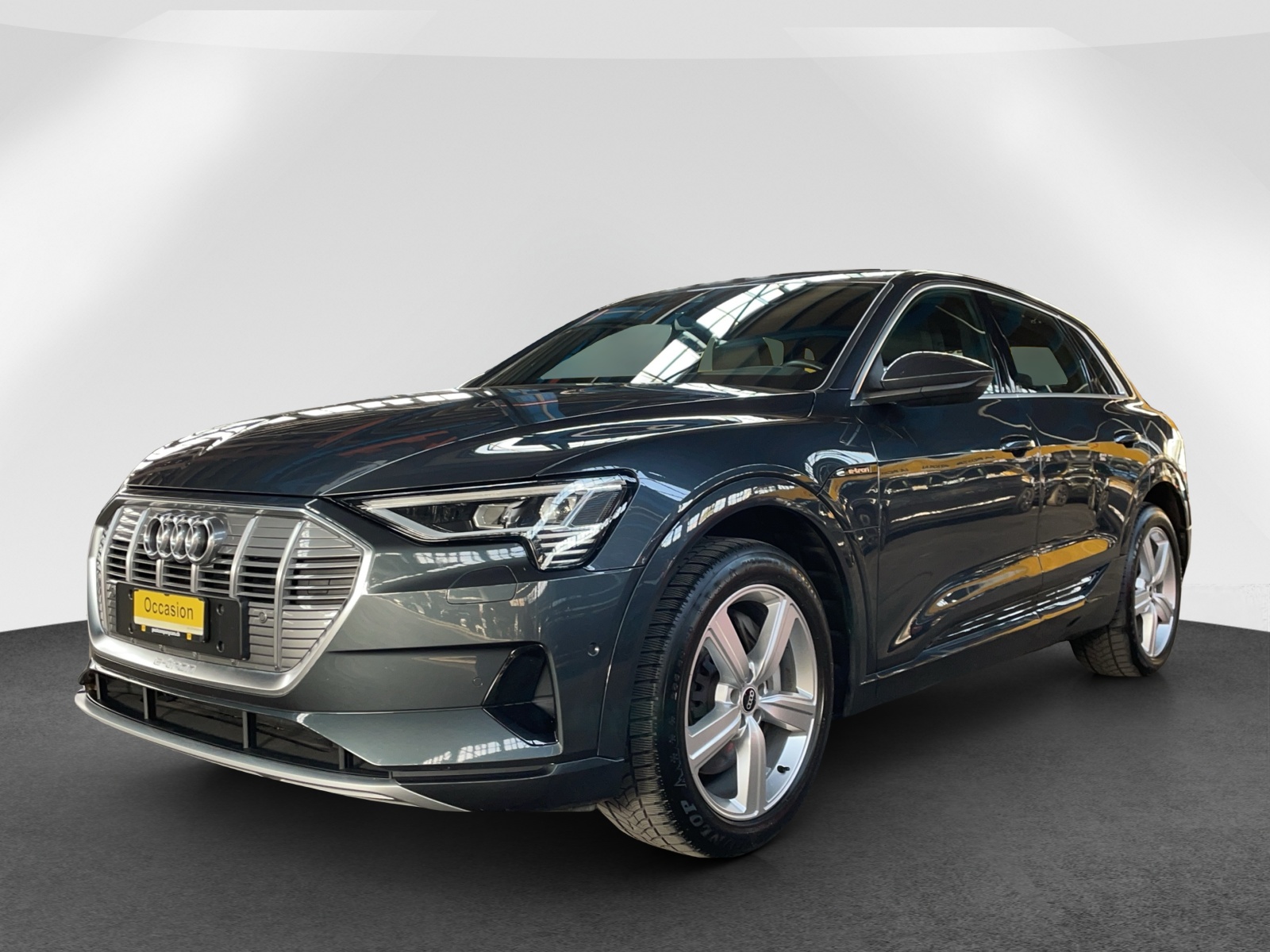 AUDI e-tron 55 Advanced quattro-image-2