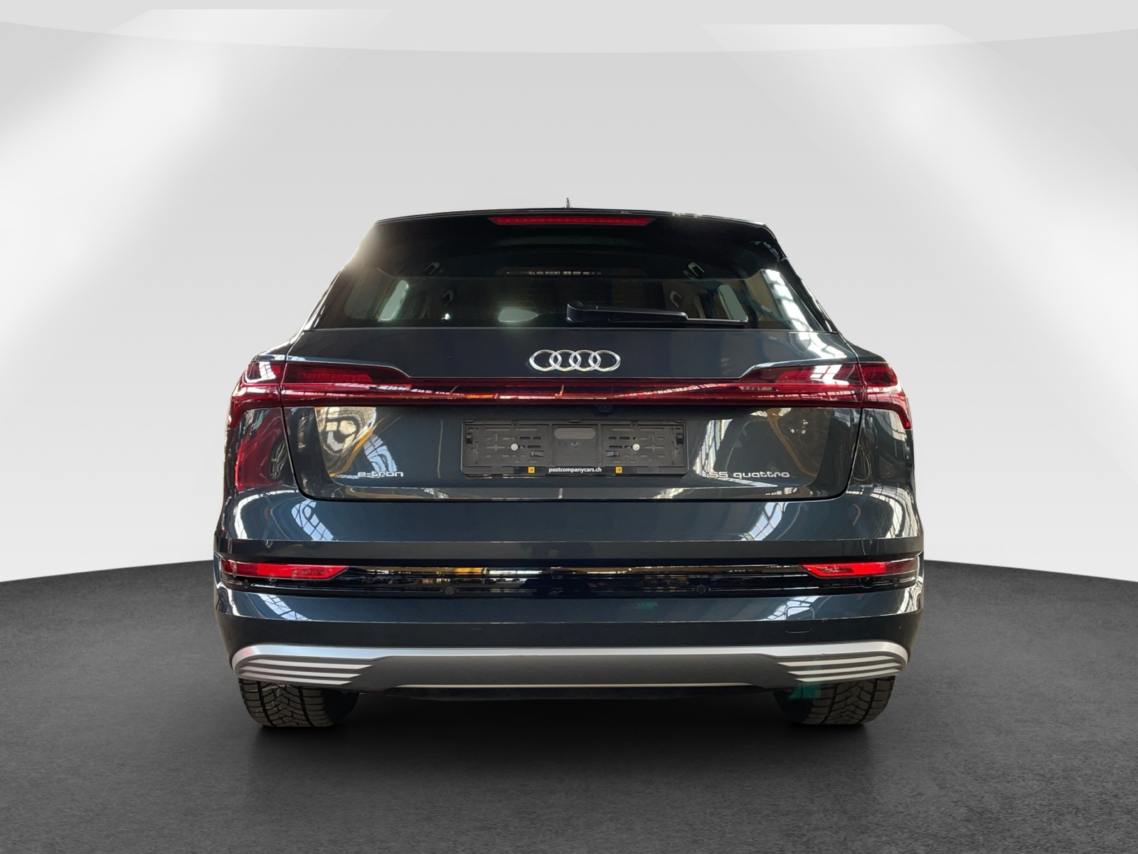 AUDI e-tron 55 Advanced quattro-image-5