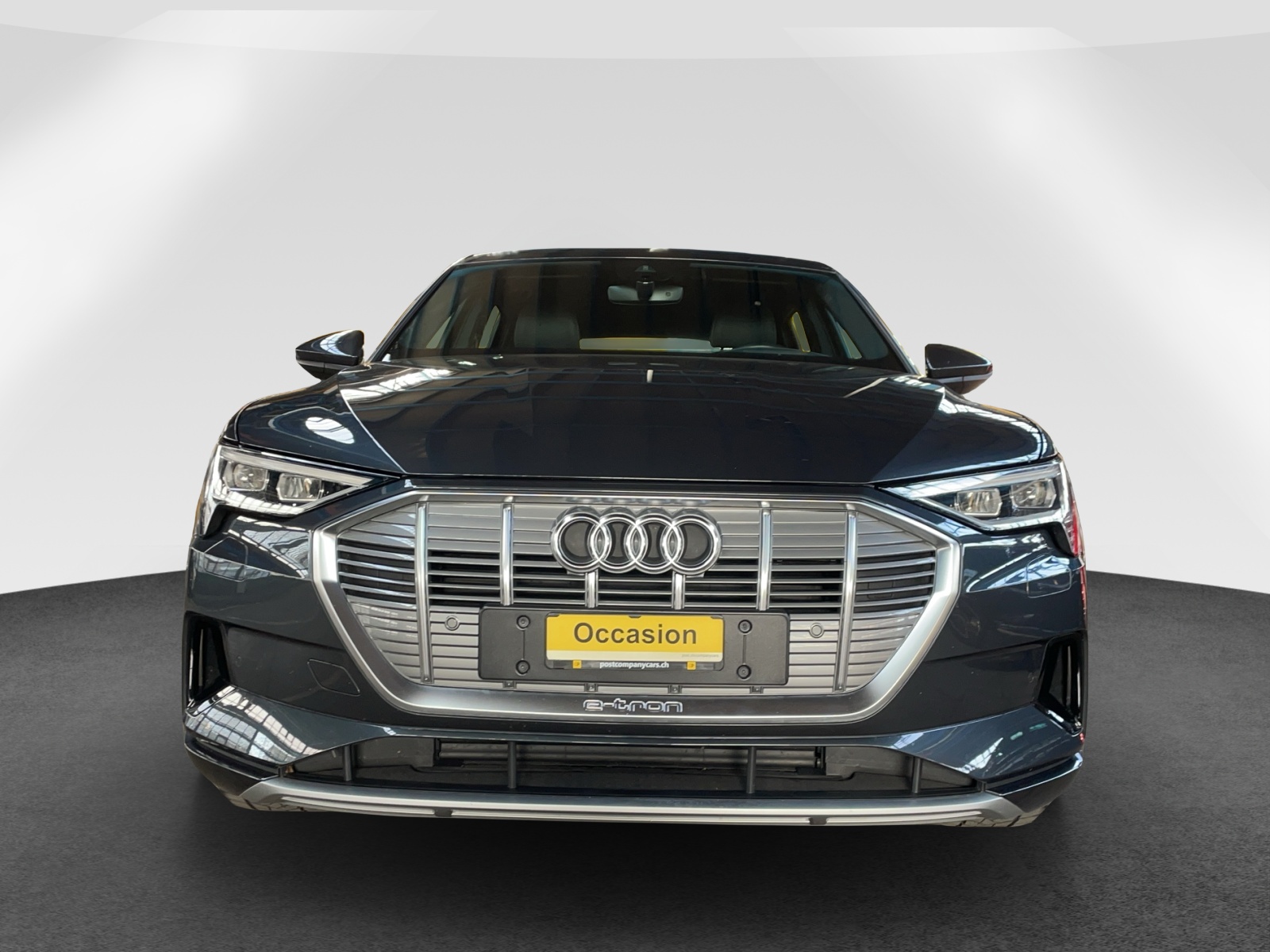 AUDI e-tron 55 Advanced quattro-image-1