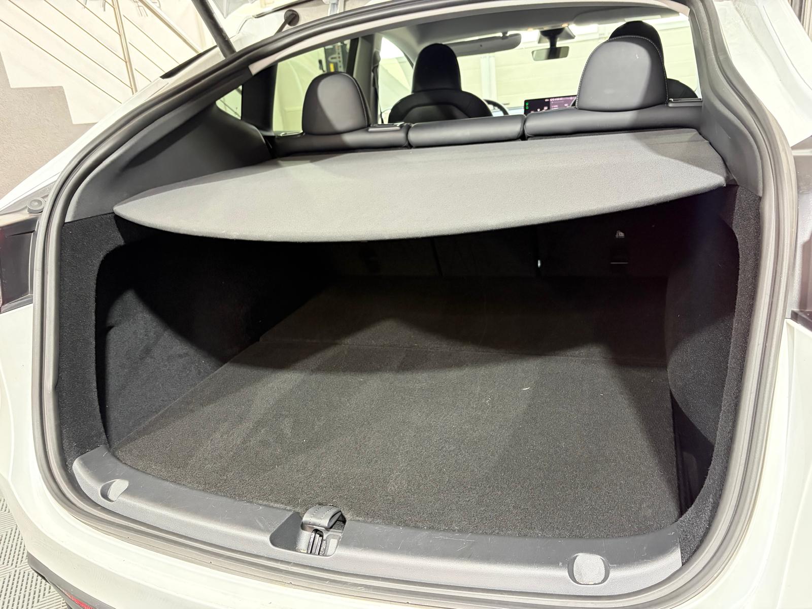 TESLA Model Y Performance - 1ère main-image-23