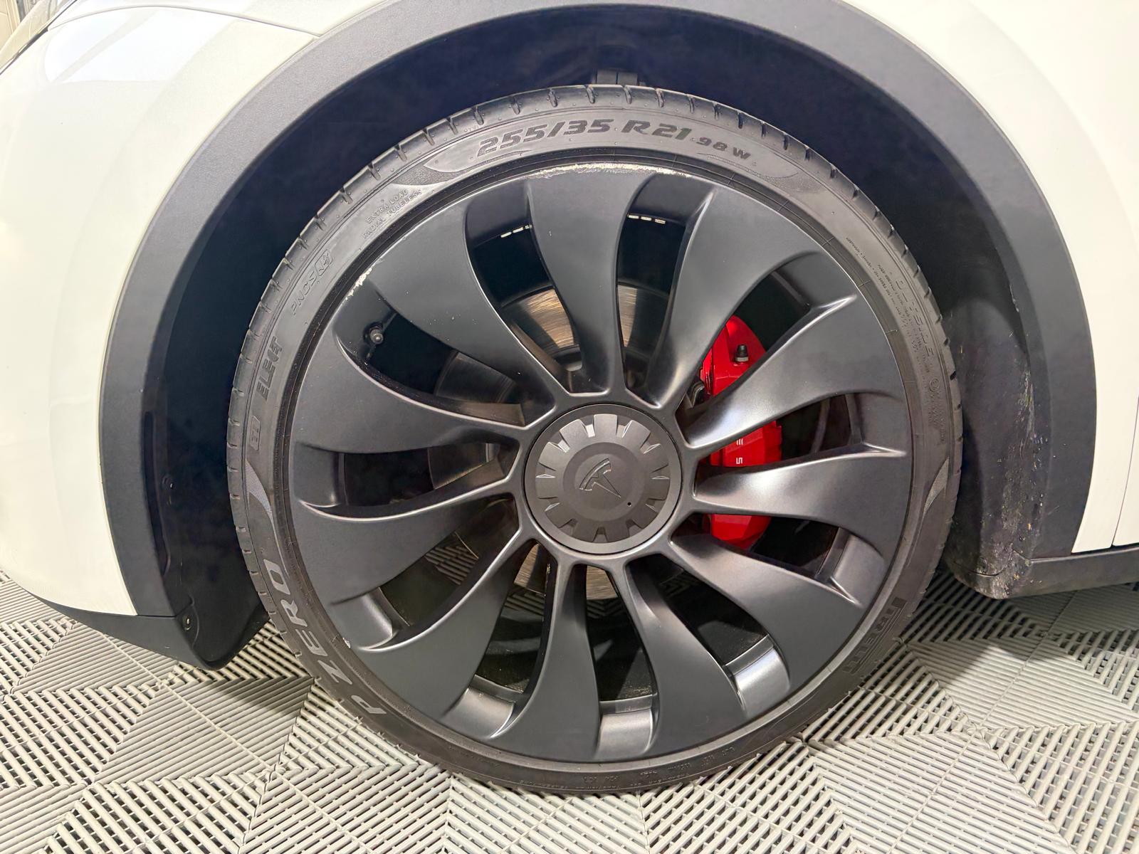 TESLA Model Y Performance - 1ère main-image-28