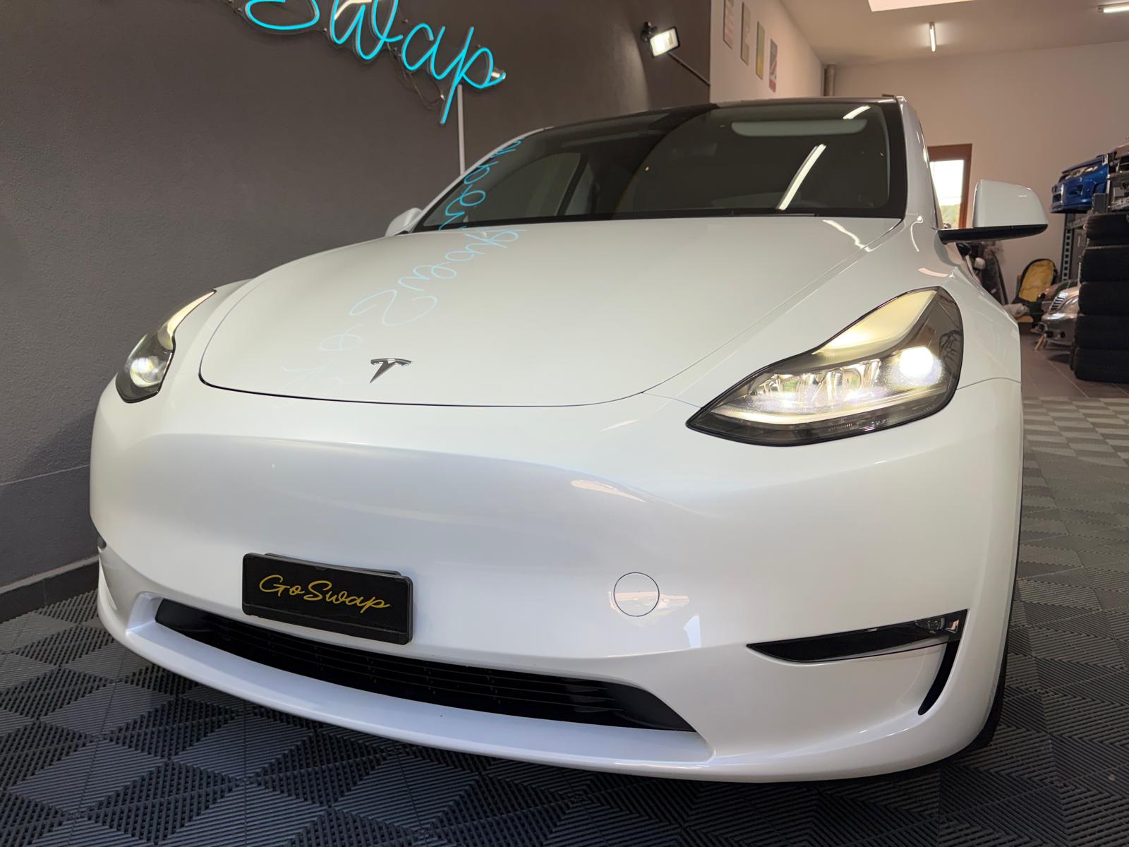 TESLA Model Y Performance - 1ère main-showroom-element-1