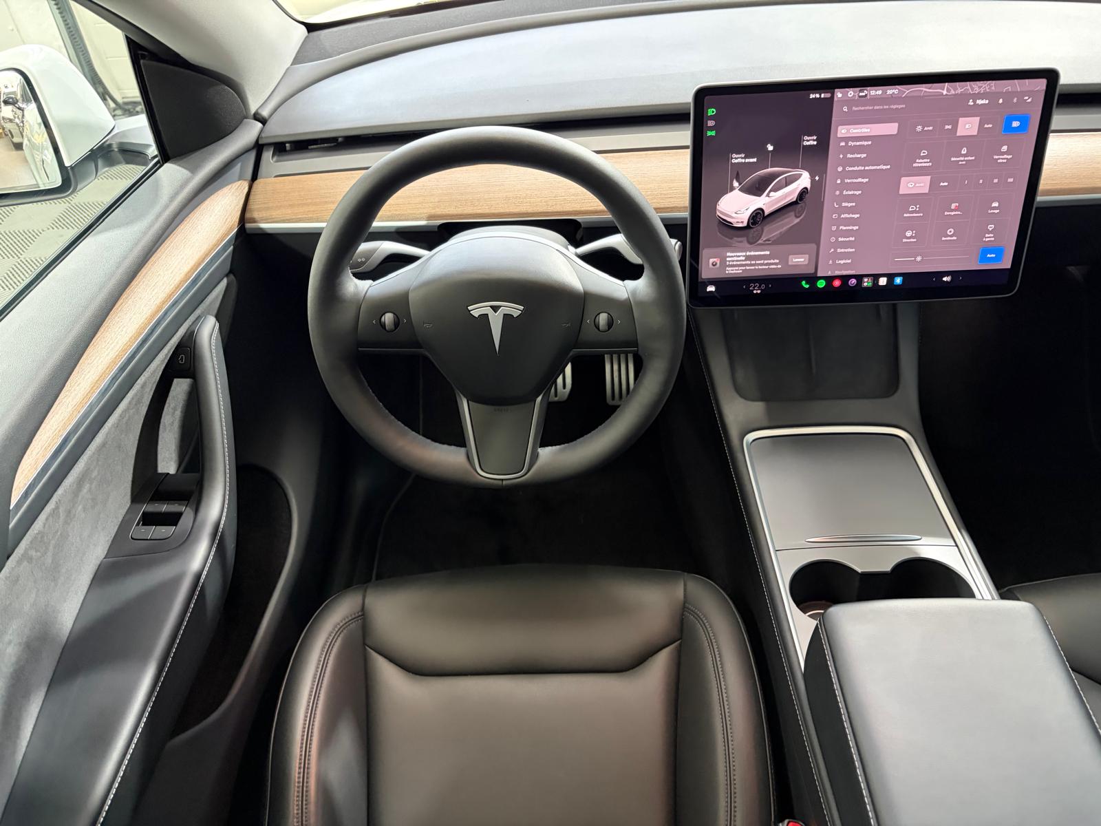 TESLA Model Y Performance - 1ère main-image-16