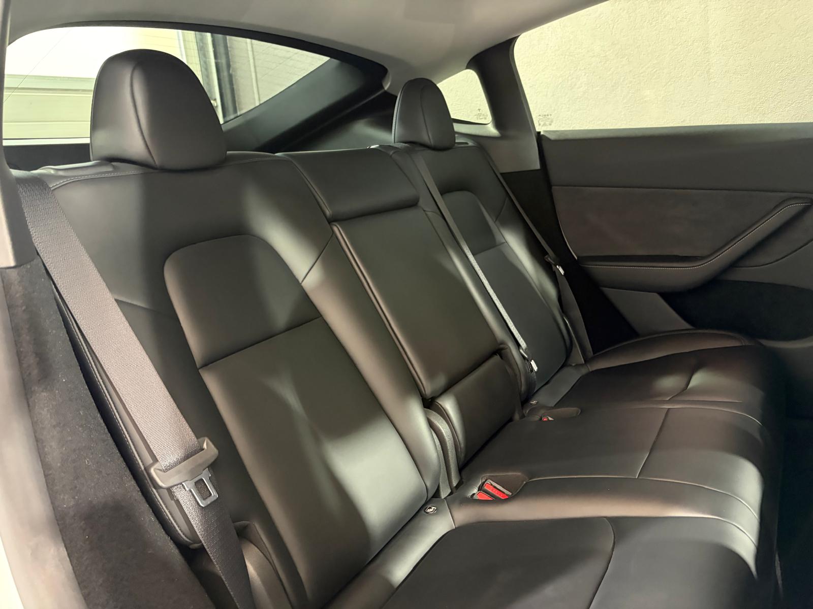 TESLA Model Y Performance - 1ère main-image-14