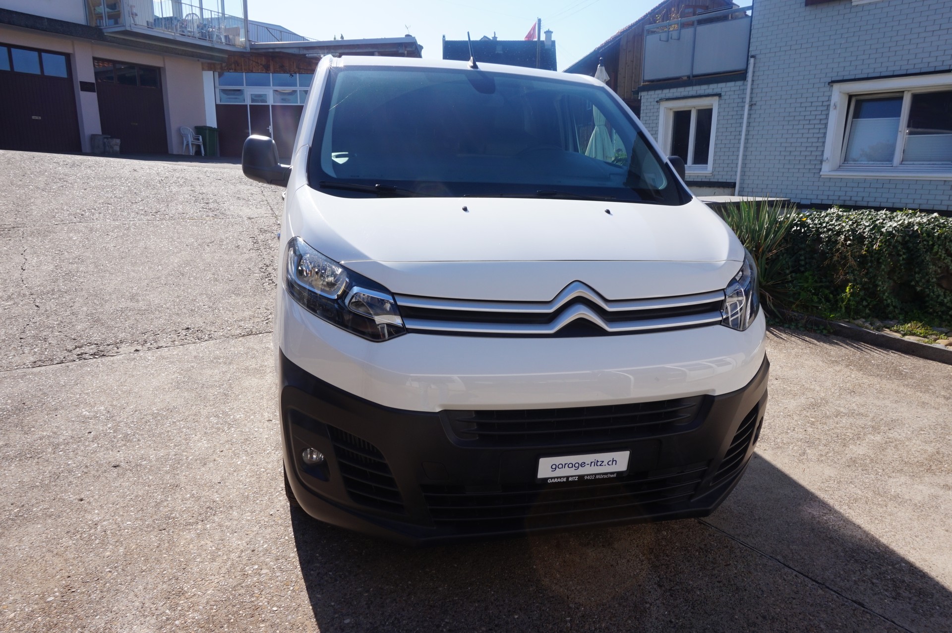 CITROEN Jumpy 2.0 BlueHDi 120 XL Club-image-1