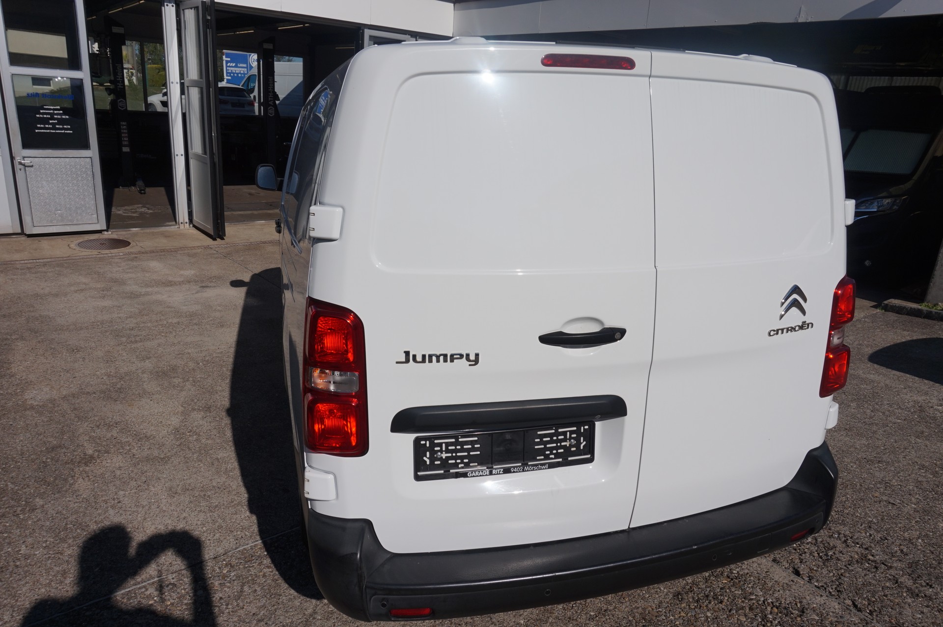 CITROEN Jumpy 2.0 BlueHDi 120 XL Club-image-3