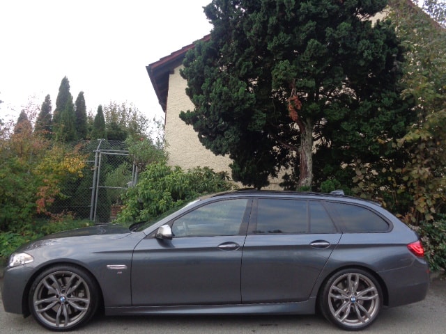 BMW M550d Touring xDrive Steptronic-image-1