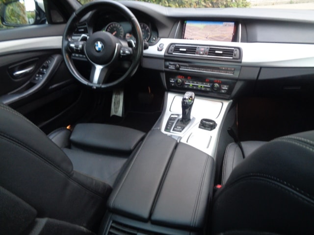 BMW M550d Touring xDrive Steptronic-image-3