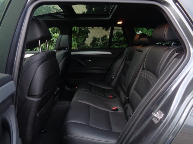 BMW M550d Touring xDrive Steptronic-image-7
