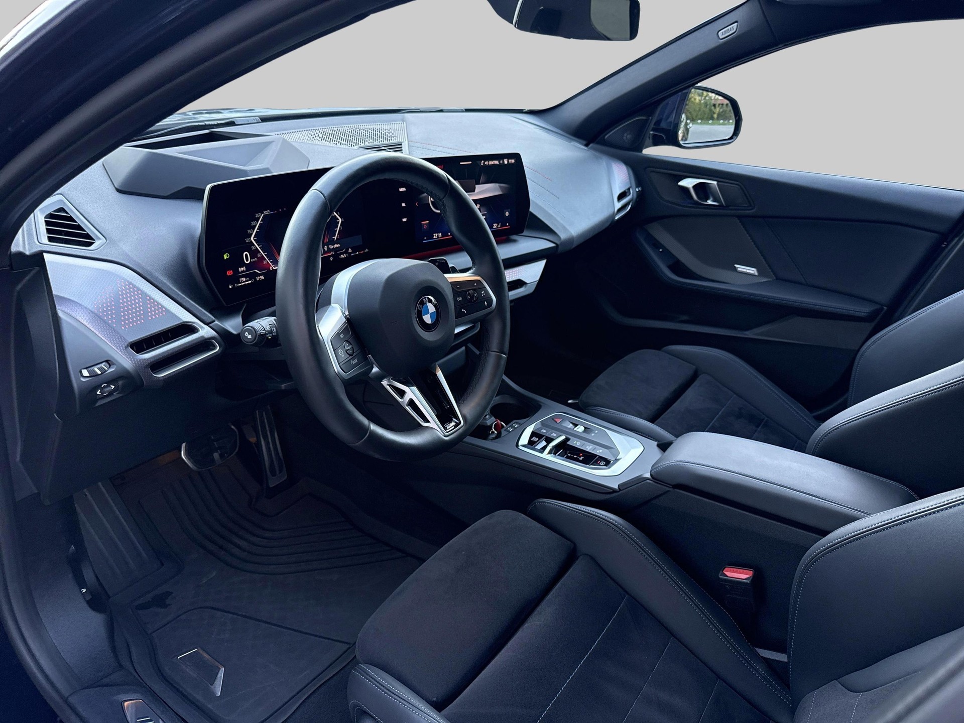 BMW 123 xDrive M Sport Pro St-image-6