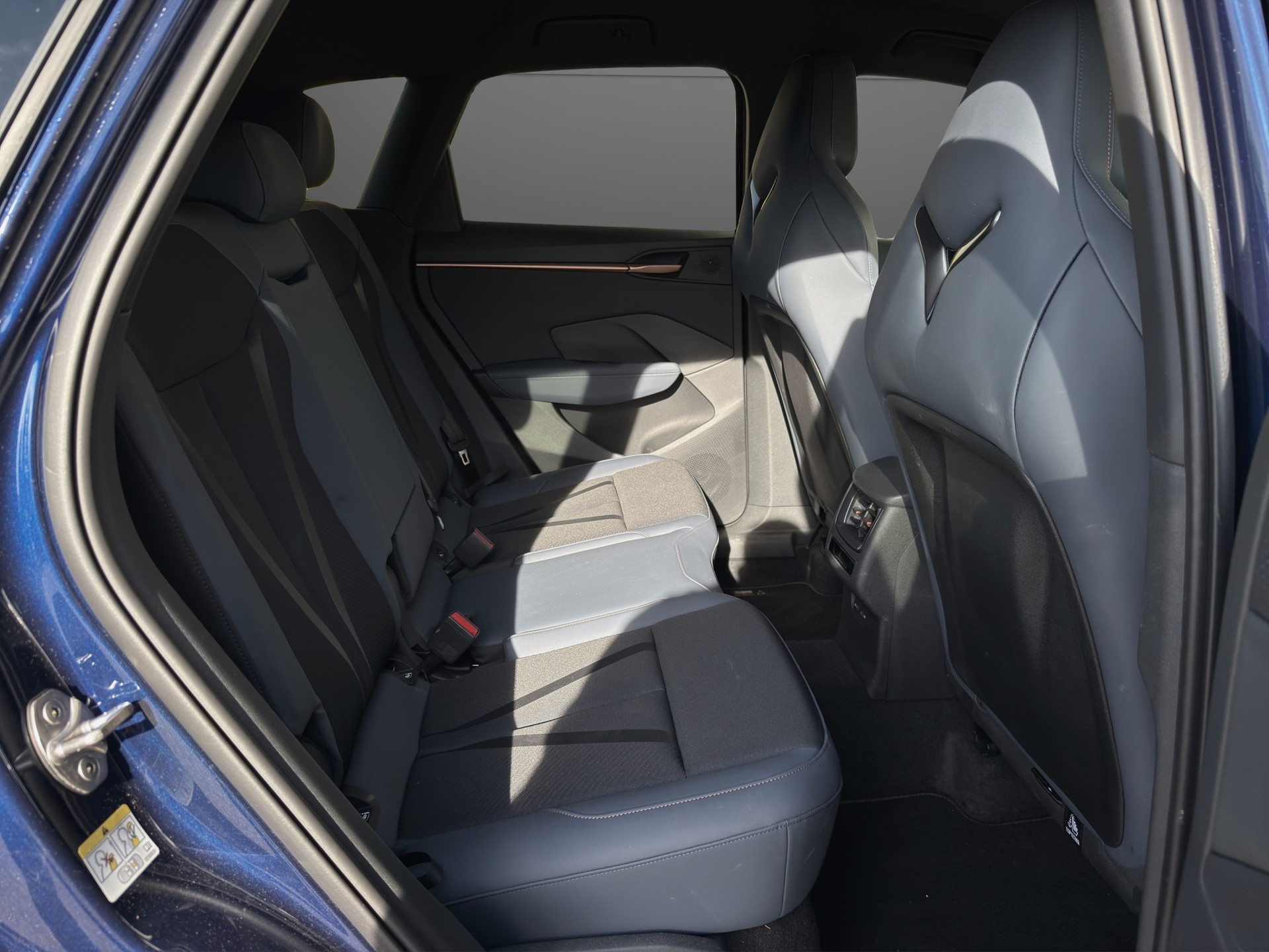 CUPRA Terramar 1.5 eTSI DSG-image-9