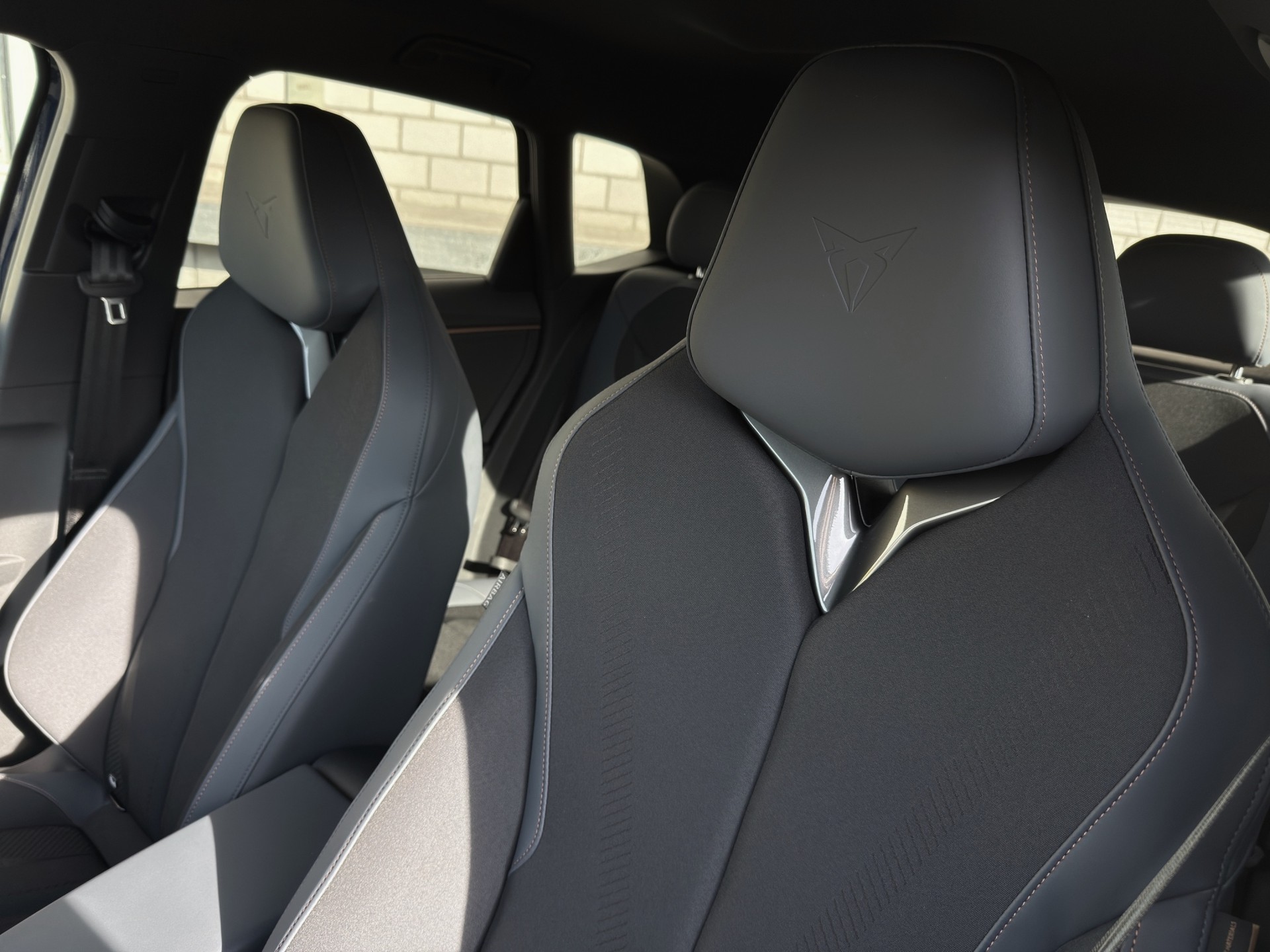 CUPRA Terramar 1.5 eTSI DSG-image-7