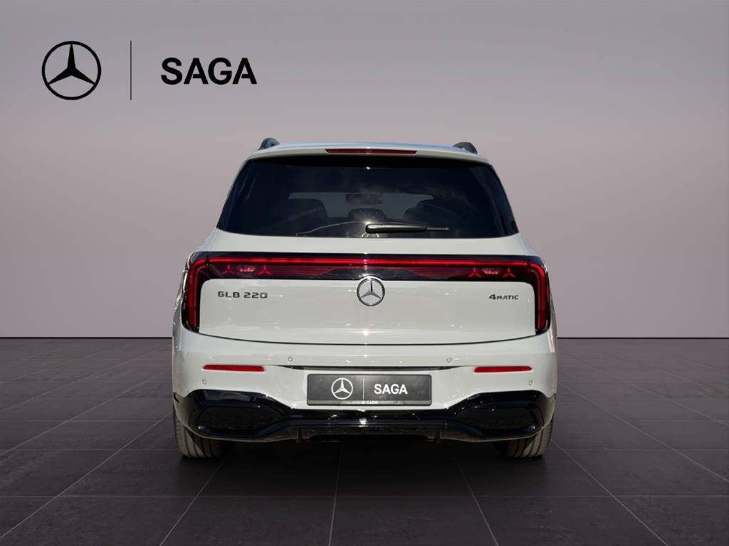 MERCEDES-BENZ GLB 220 4matic-image-4