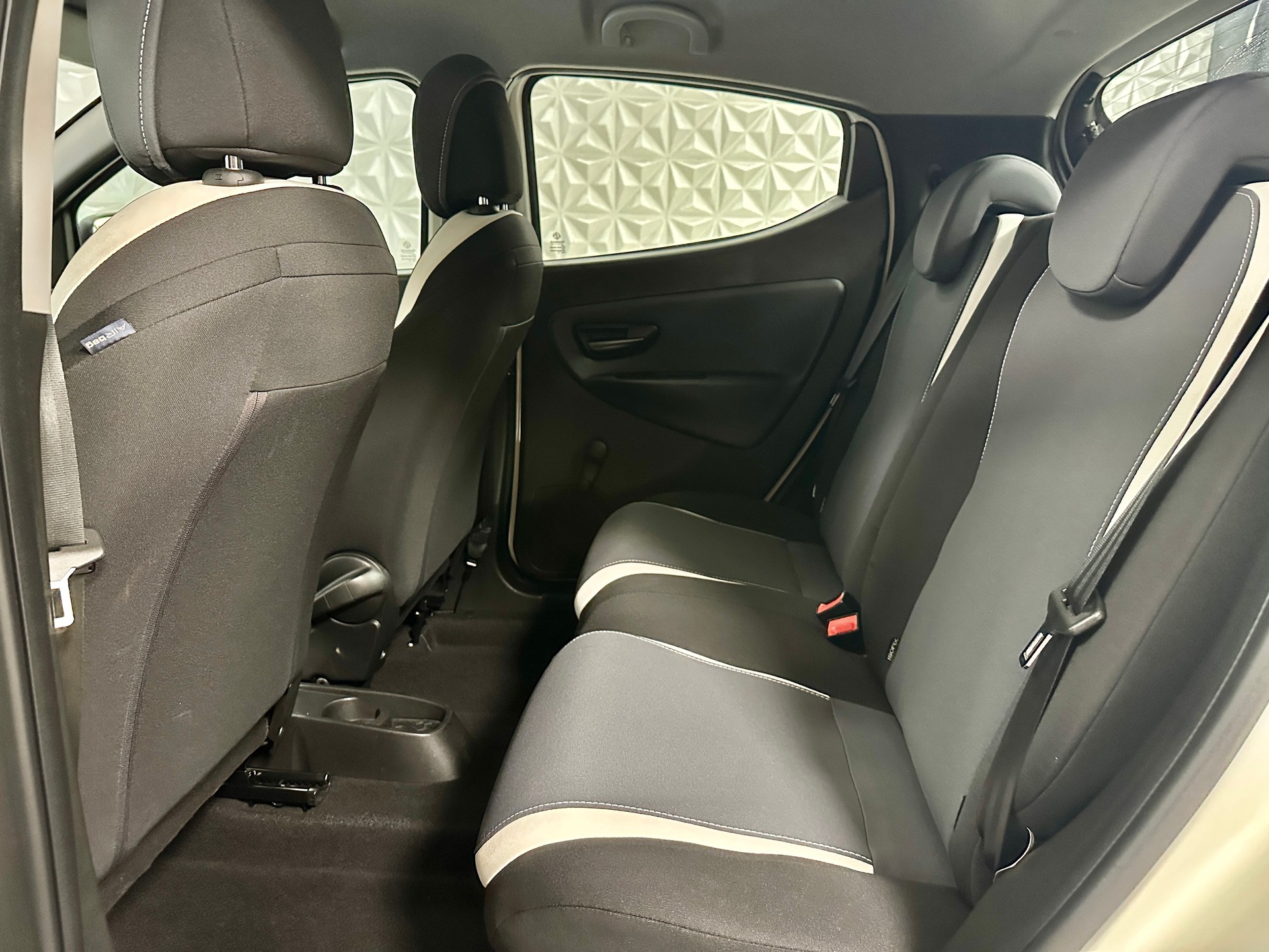 LANCIA Ypsilon 0.9 TwinAir Elefantino-image-12