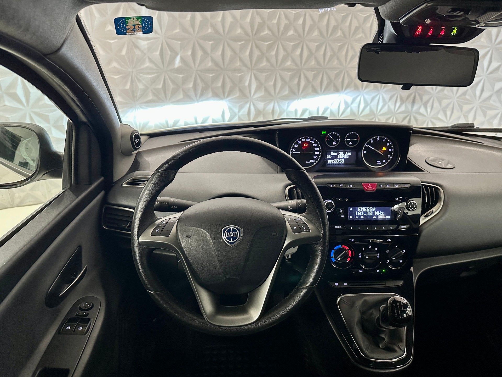 LANCIA Ypsilon 0.9 TwinAir Elefantino-image-16