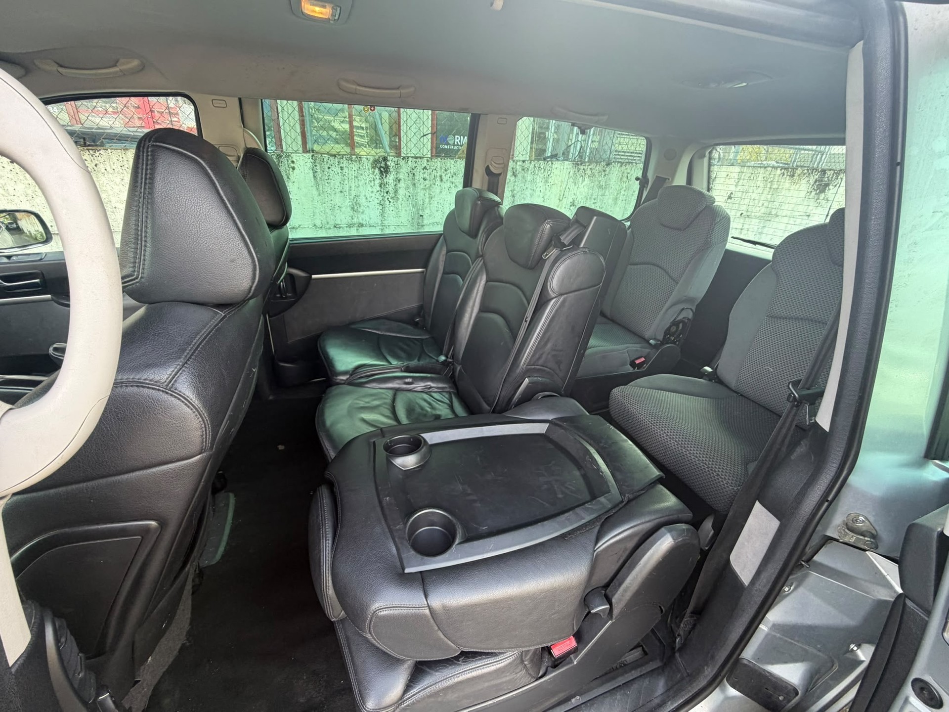 PEUGEOT 807 2.2 16V HDi Family+ Tiptronic-image-5