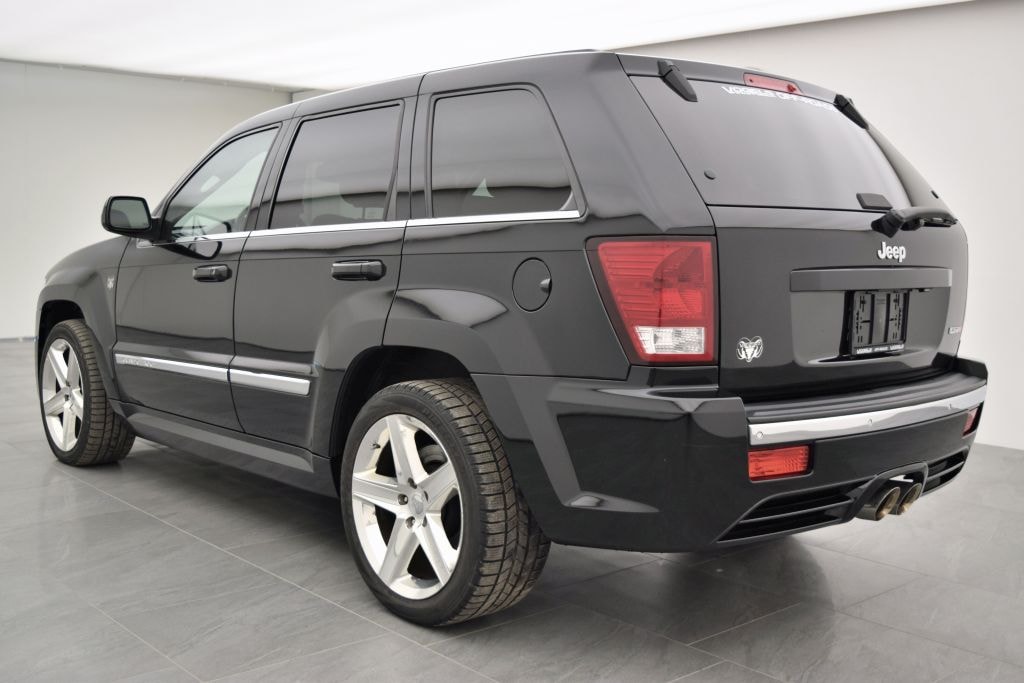 JEEP Grand Cherokee 6.1 SRT-8-image-7