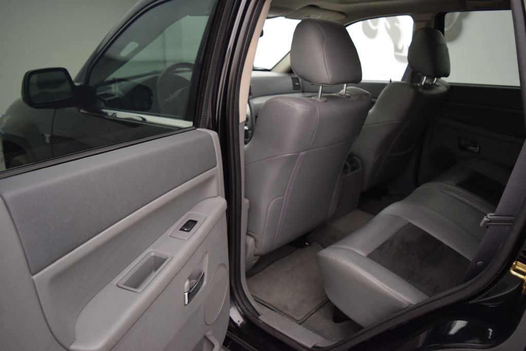 JEEP Grand Cherokee 6.1 SRT-8-image-14