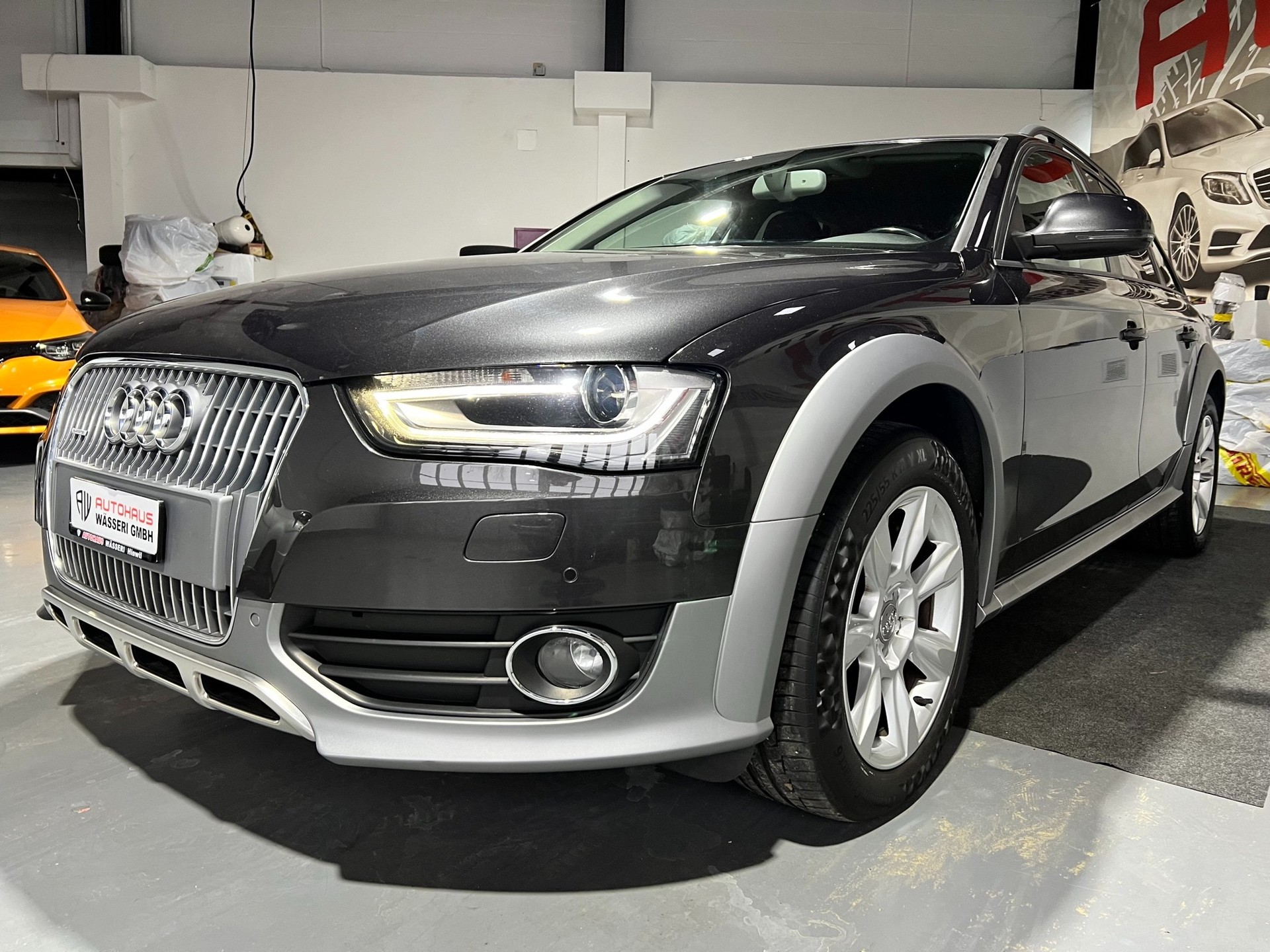 AUDI A4 allroad 2.0 TDI quattro S-tronic-image-7