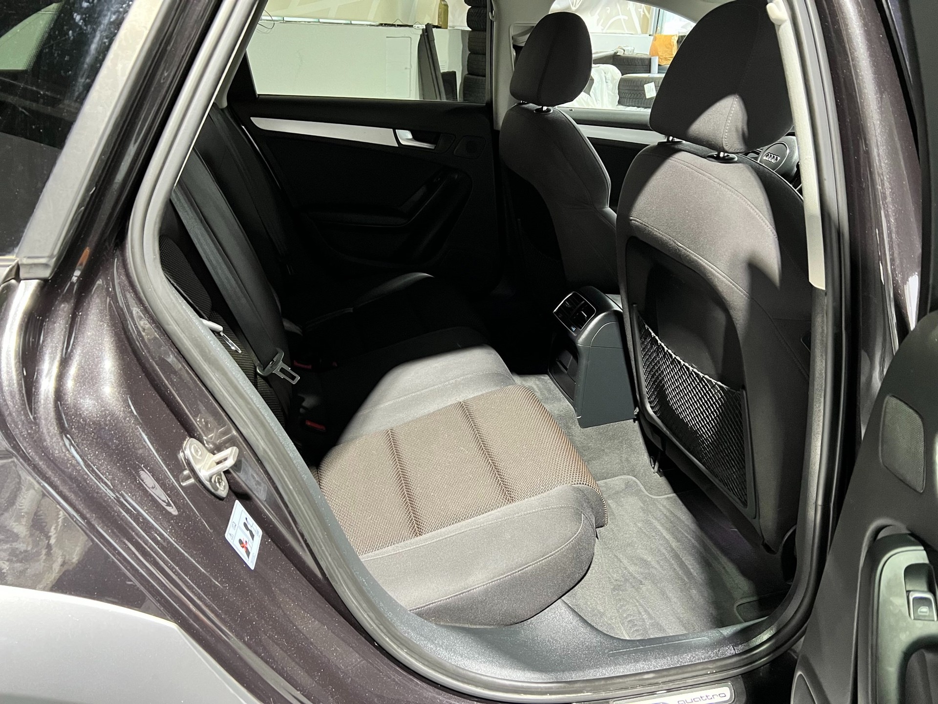 AUDI A4 allroad 2.0 TDI quattro S-tronic-image-13