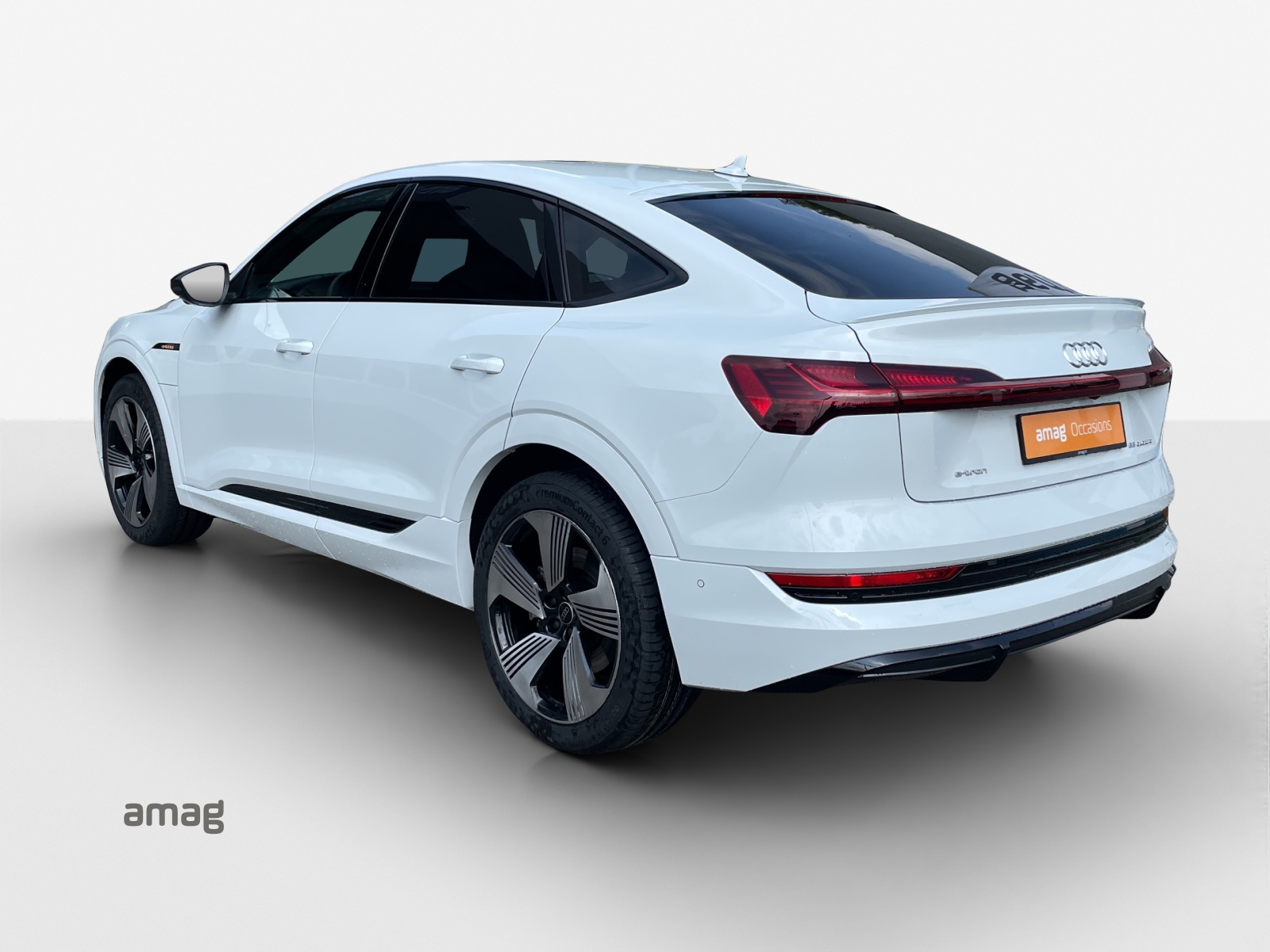 AUDI e-tron 55 Sportback S Line quattro-image-3
