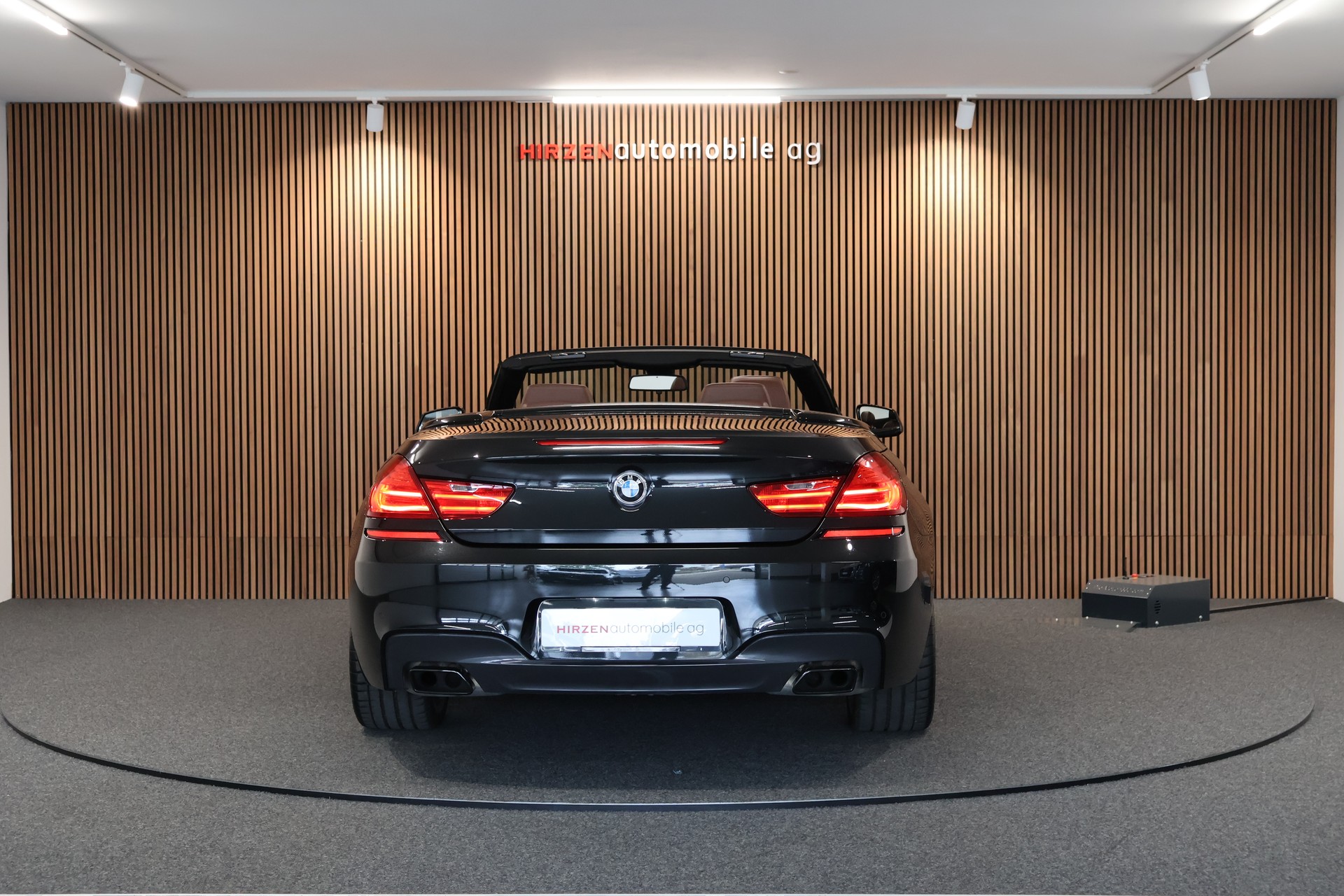 BMW 650i M Sport Edition Cabrio xDrive-image-6