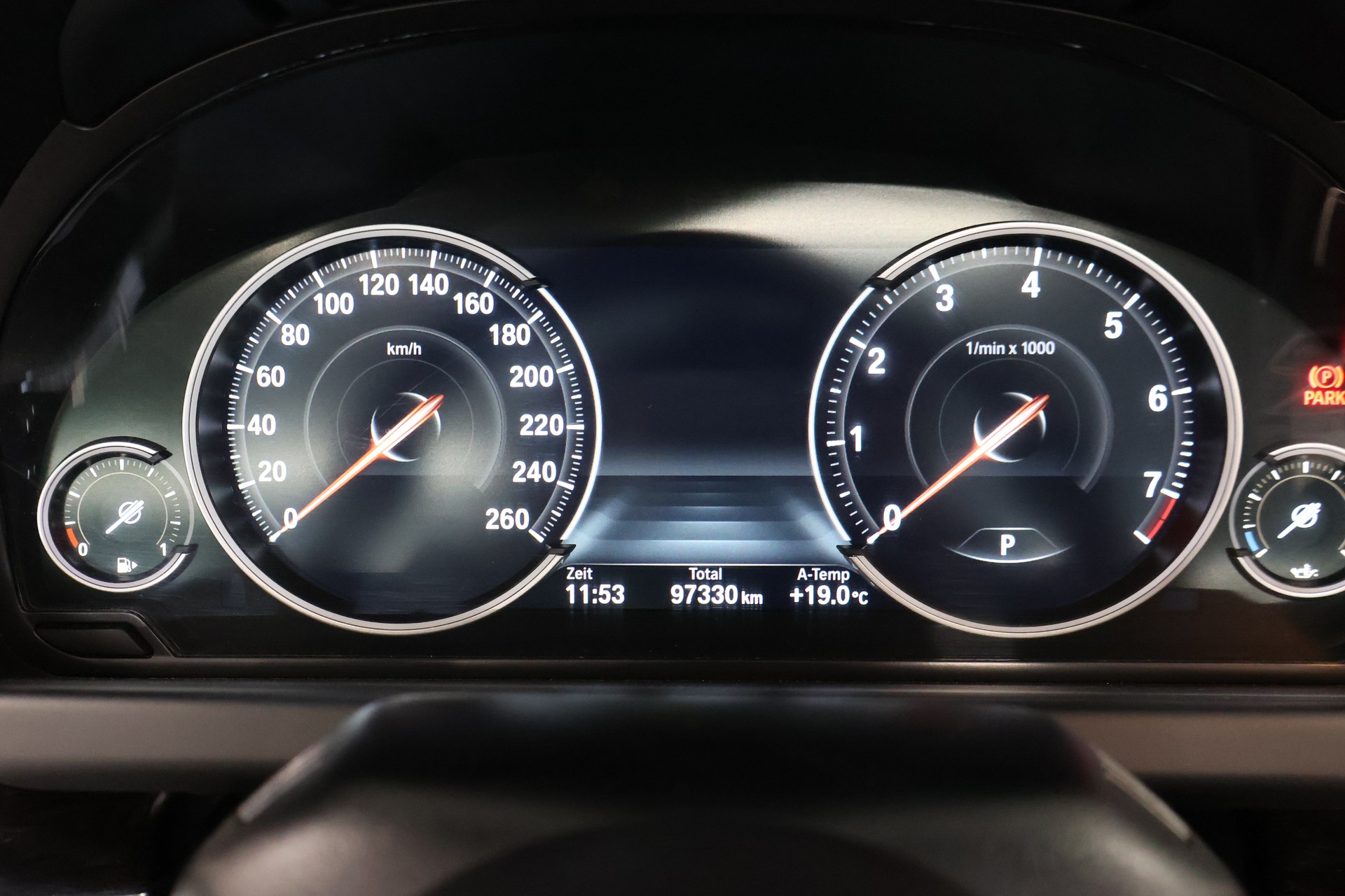 BMW 650i M Sport Edition Cabrio xDrive-image-19