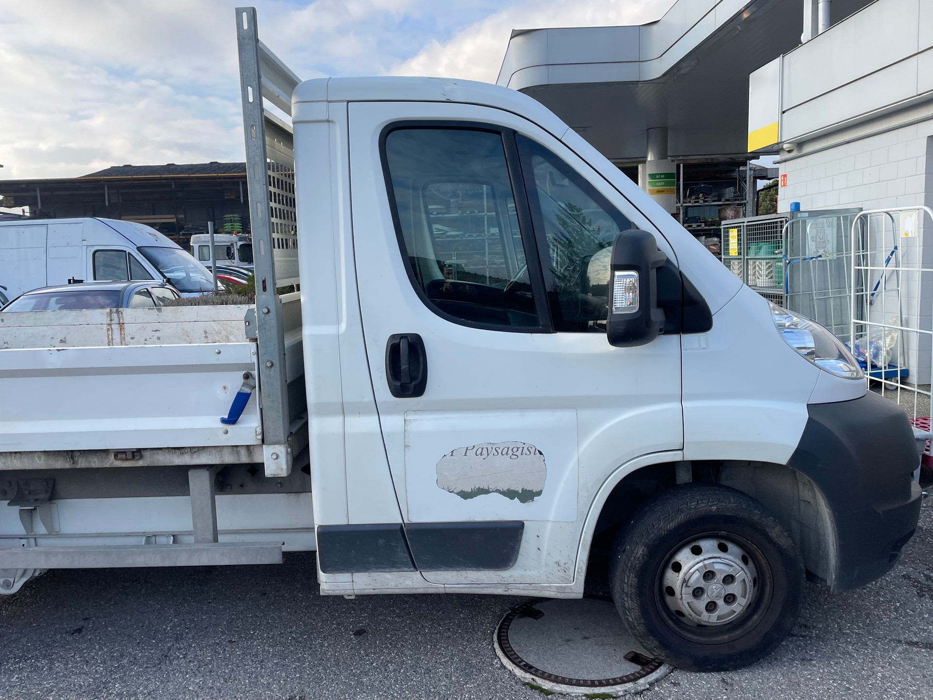 PEUGEOT BOXER-image-5