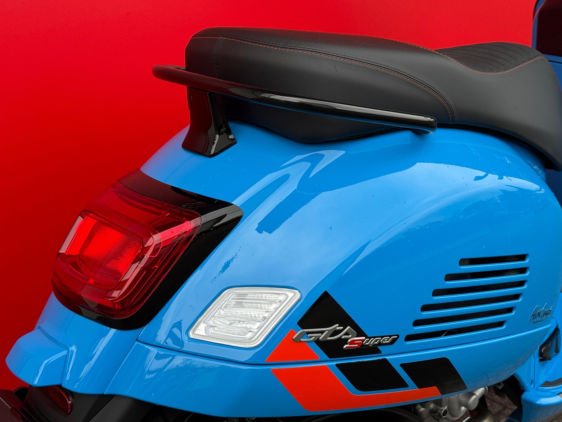 PIAGGIO Vespa GTS 310 Super Sport RST Euro 5+-image-10