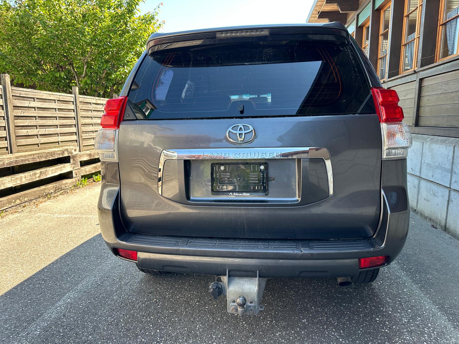 TOYOTA Land Cruiser 3.0 TD Linea Luna Automatic-image-5