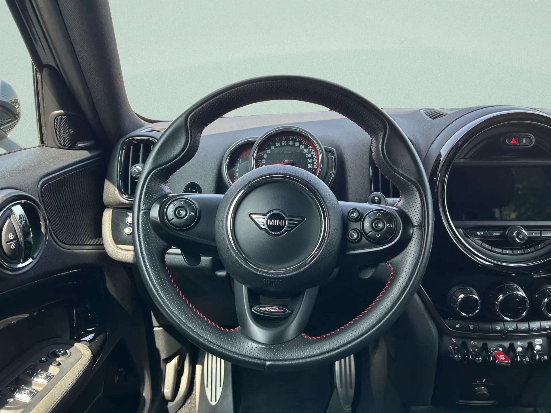 MINI Countryman John Cooper Works ALL4 Steptronic-image-14