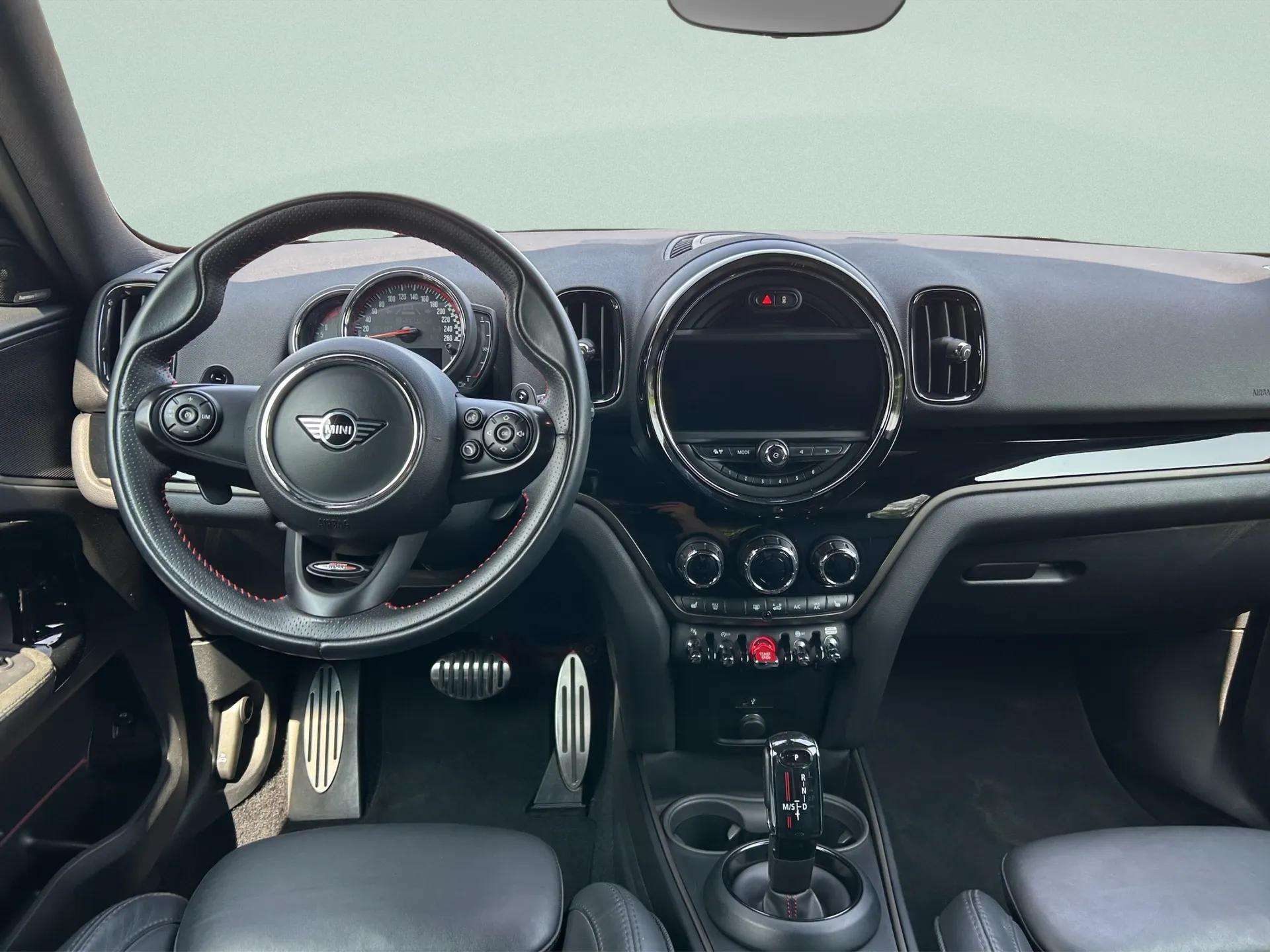 MINI Countryman John Cooper Works ALL4 Steptronic-image-11