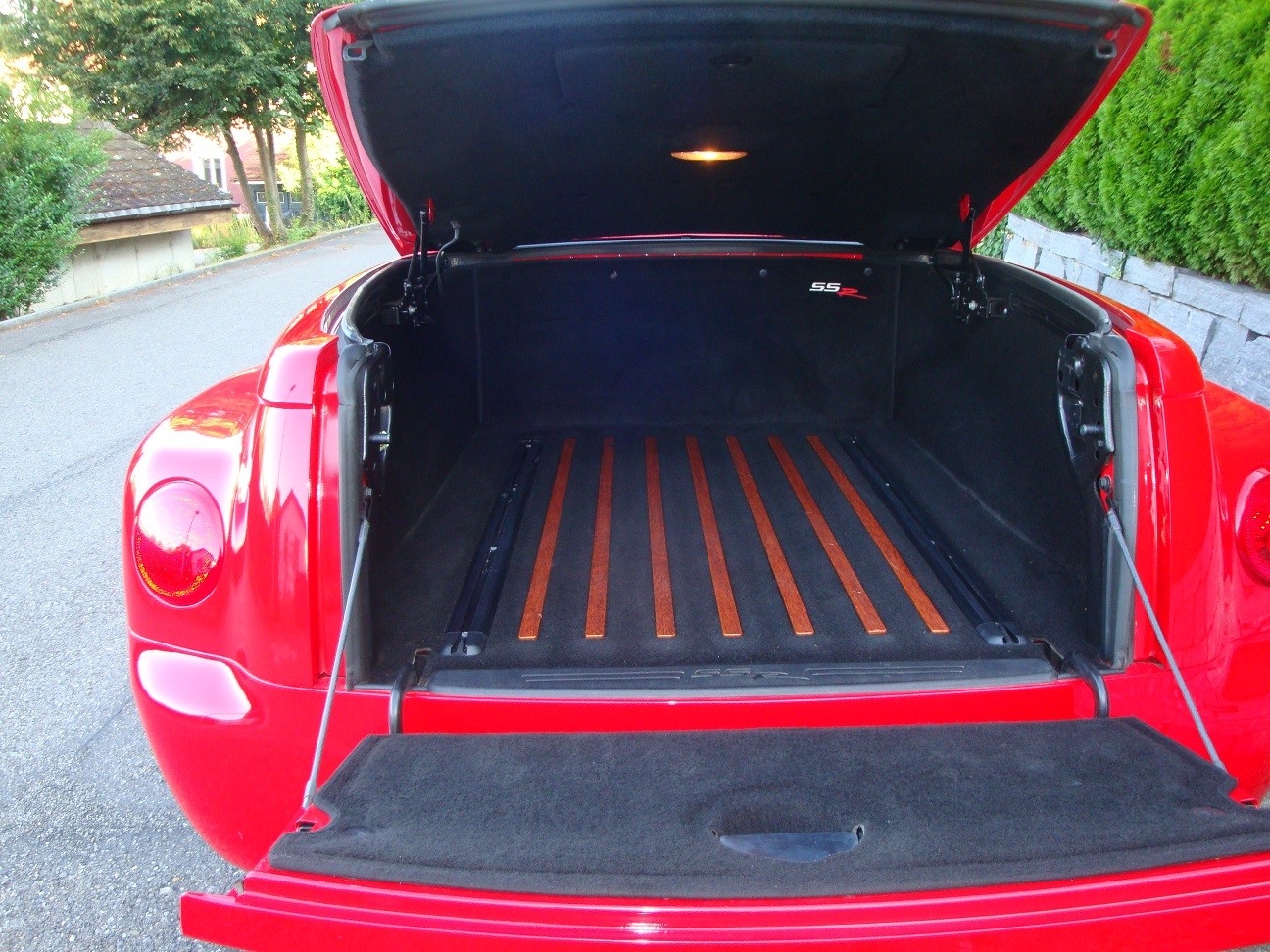 CHEVROLET SSR - CABRIOLET-image-9