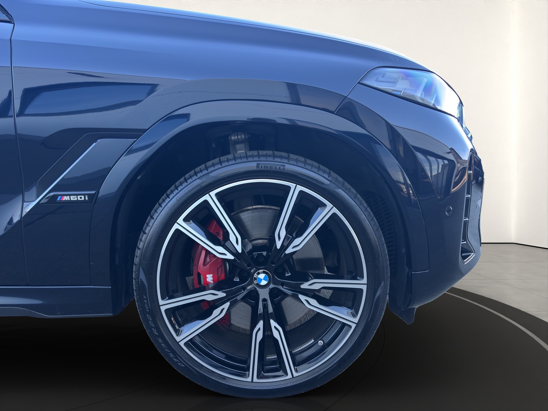 BMW X6 xDr48V M60i M SportPro-image-8
