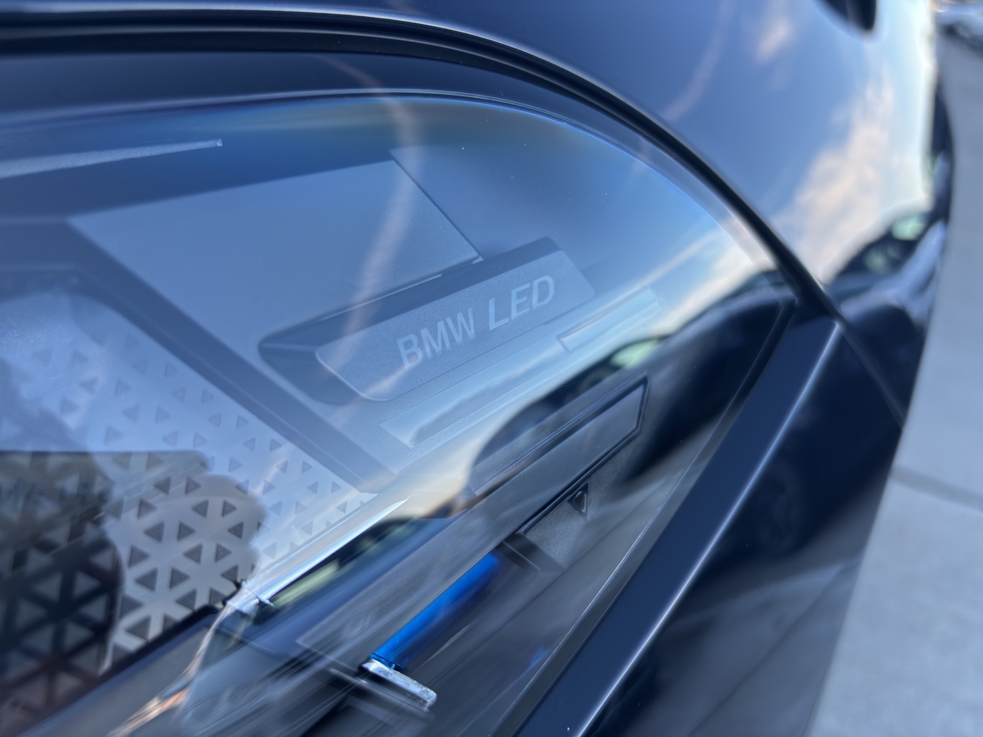 BMW X6 xDr48V M60i M SportPro-image-9