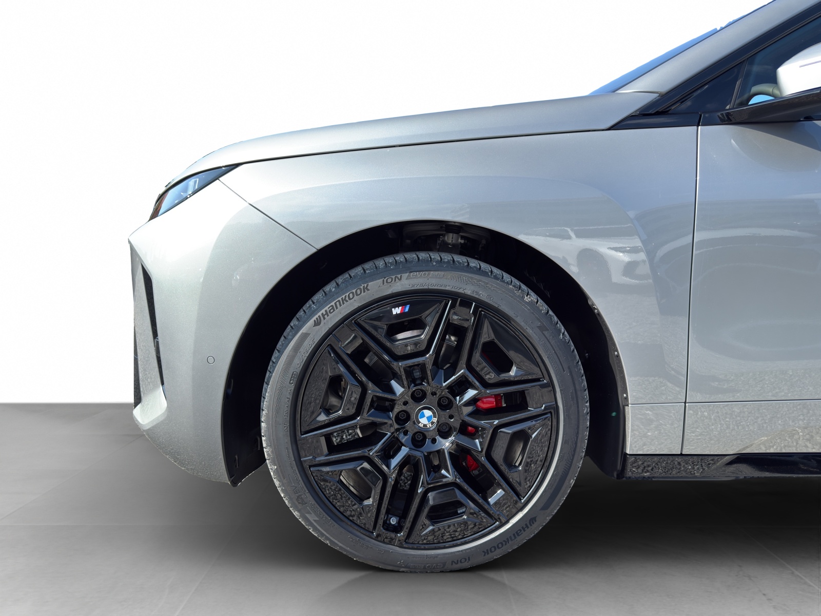 BMW iX xDrive45 M Sport Pro-image-19