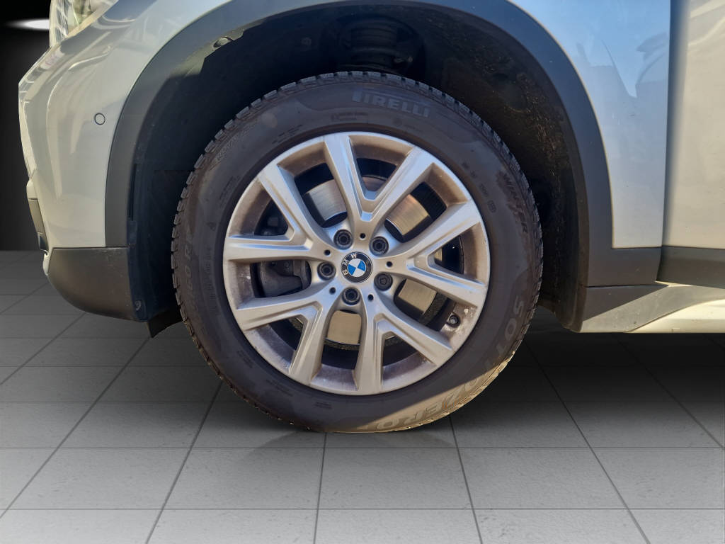 BMW X1 20d xDrive-image-14