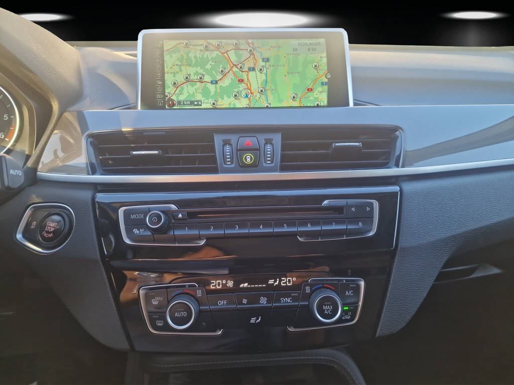 BMW X1 20d xDrive-image-10