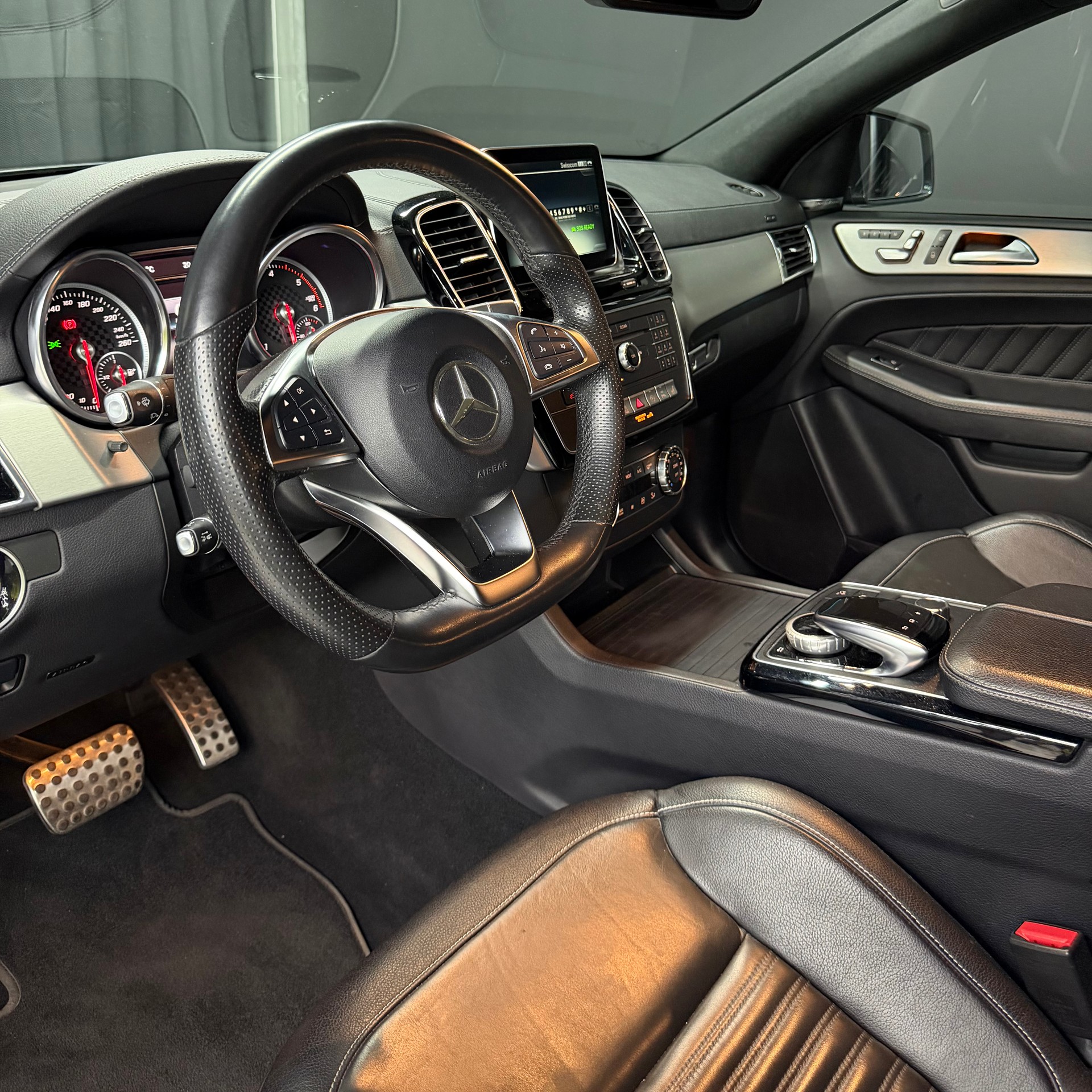 MERCEDES-BENZ GLE Coupé 350 d 4Matic 9G-Tronic-image-8