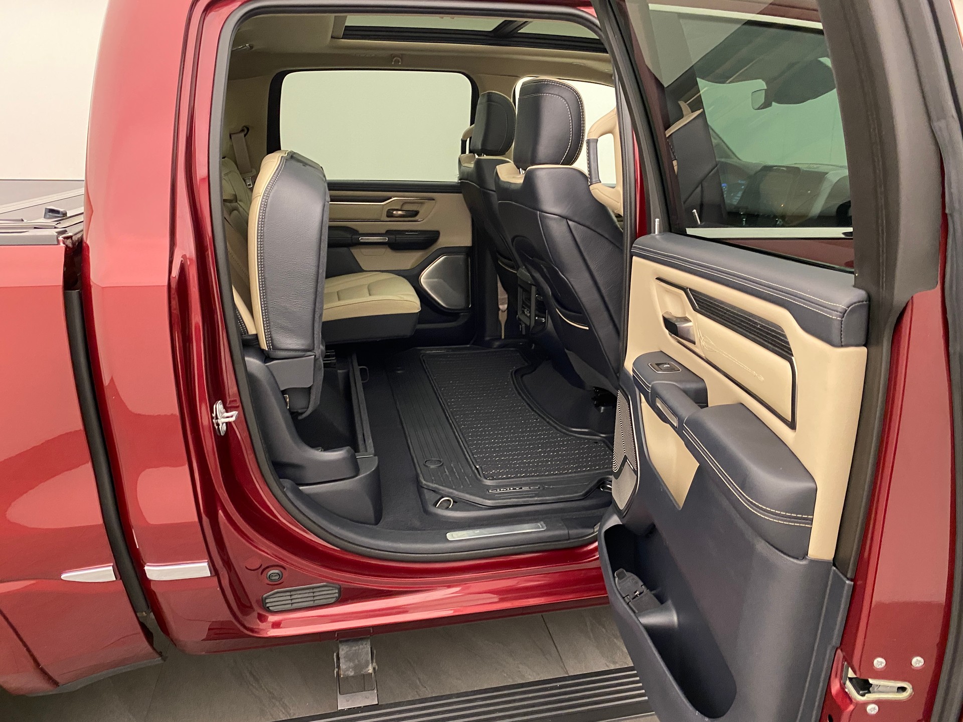 DODGE RAM 1500 5.7 Limited Crew Cab-image-13