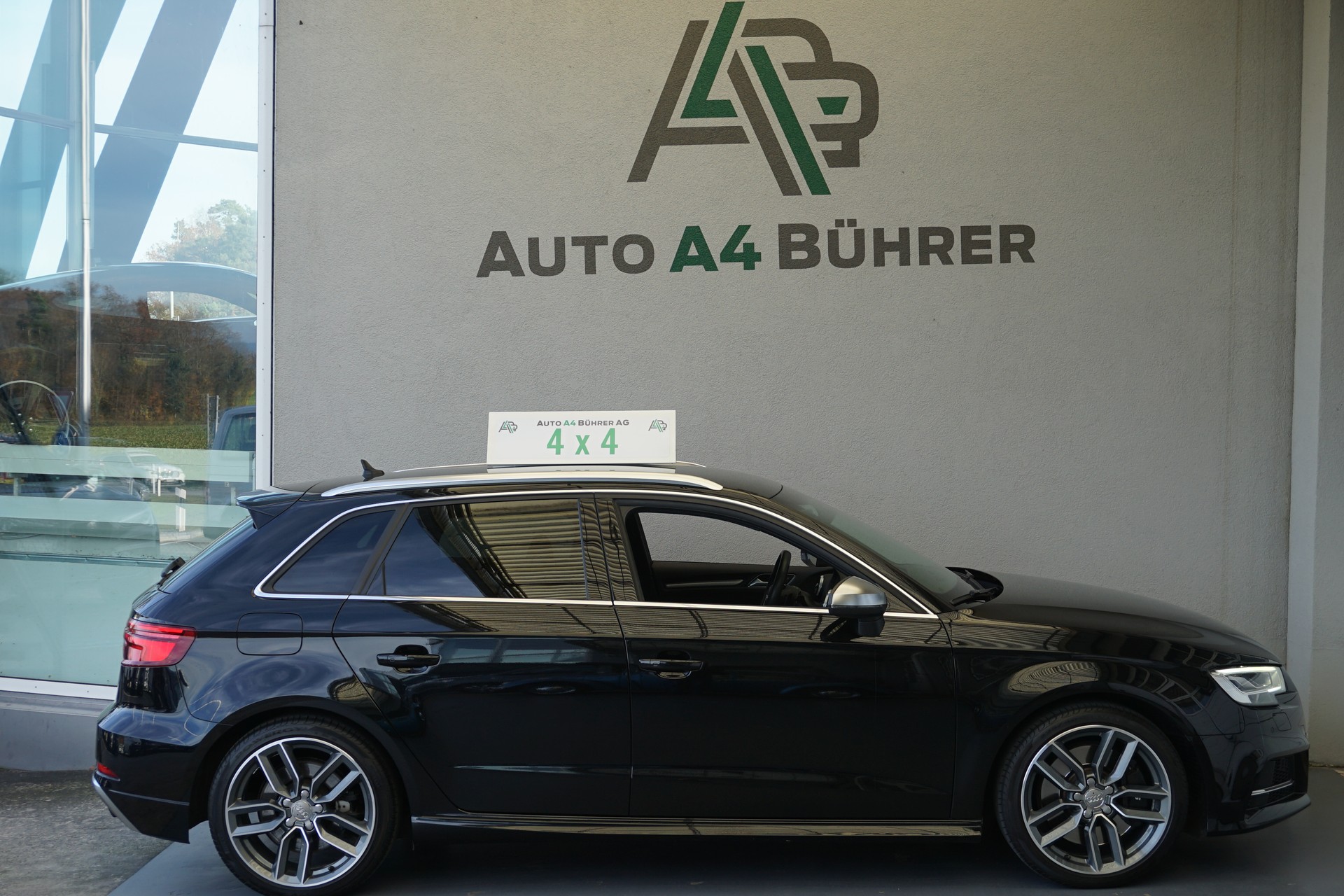 AUDI S3 SB 2.0 TFSI quattro 310PS DSG-Automat-image-5