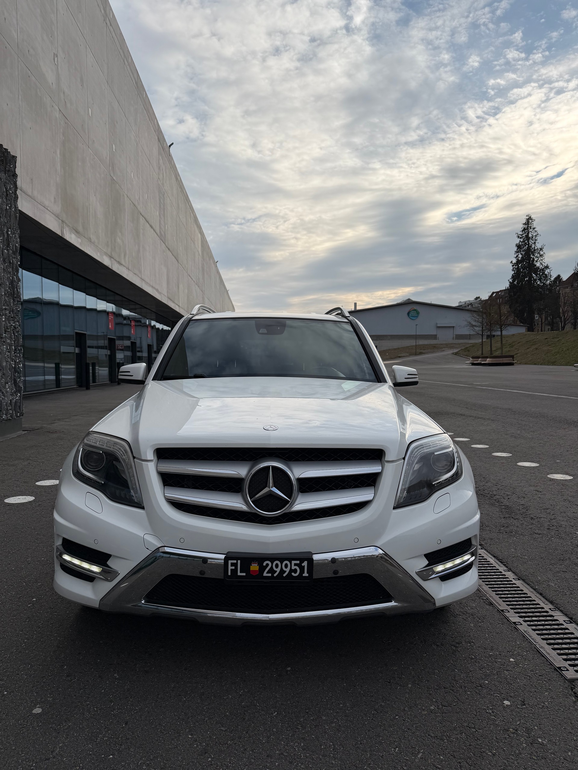 MERCEDES-BENZ GLK 220 BlueTEC Swiss Star Ed. 4Matic 7G-Tronic