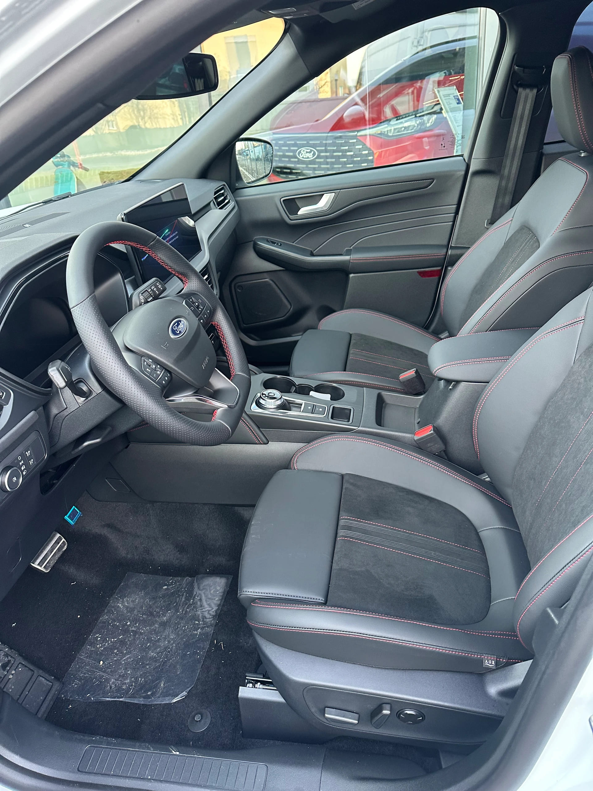 FORD Kuga 2.5 Hybrid ST-Line X 4x4 FHEV-image-10