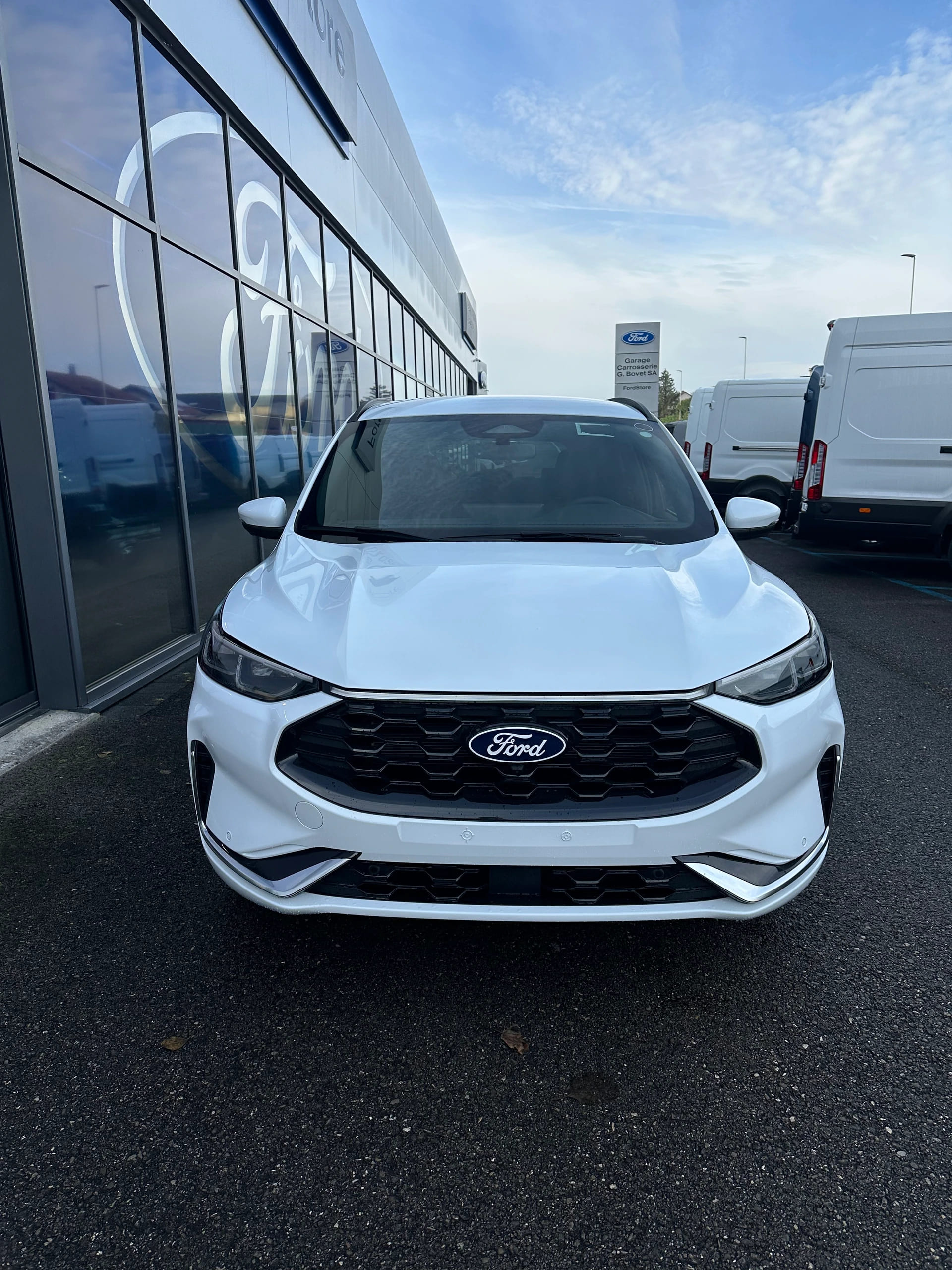 FORD Kuga 2.5 Hybrid ST-Line X 4x4 FHEV-image-7