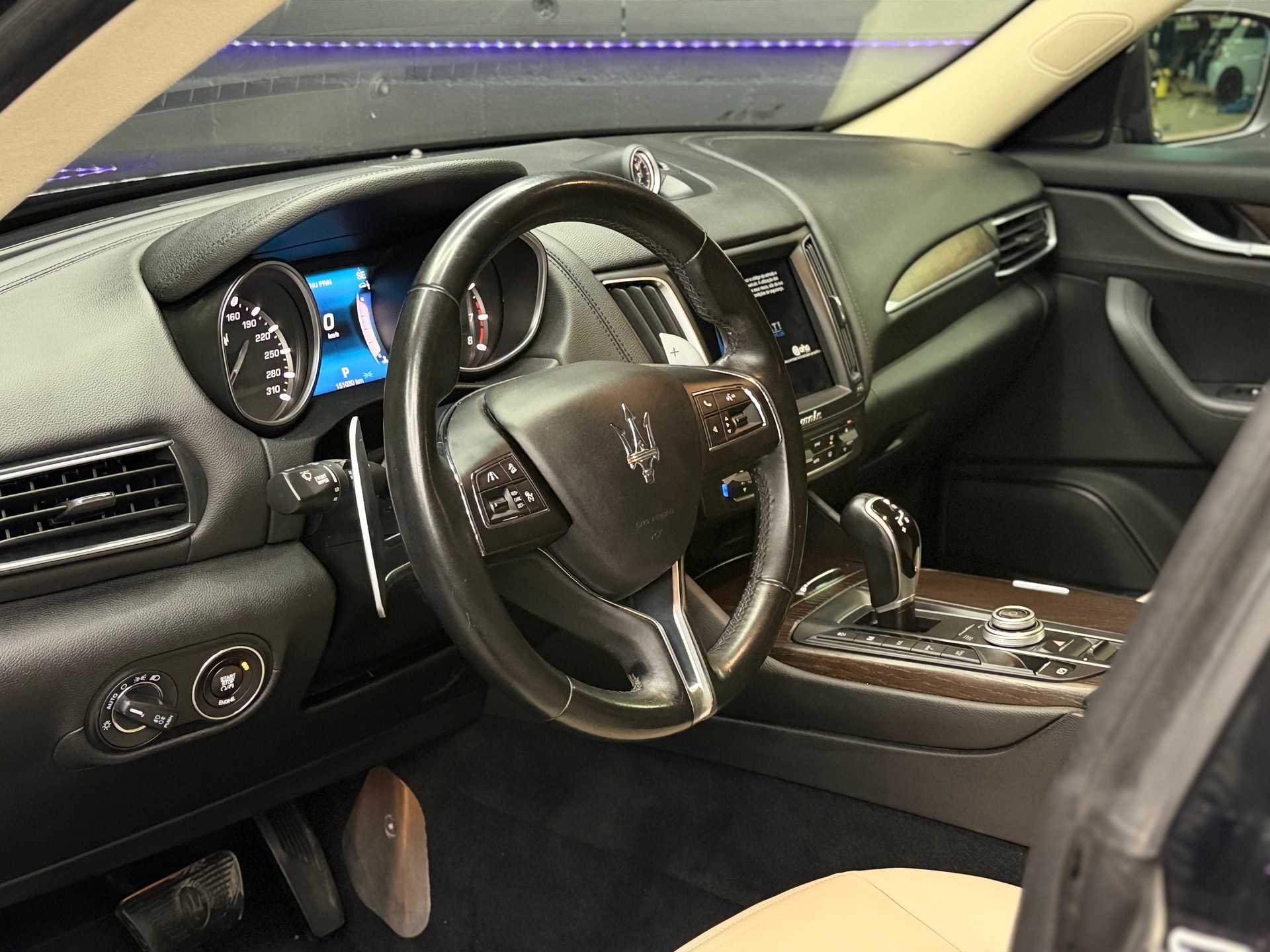 MASERATI Levante S 3.0 V6 Automatica-image-9