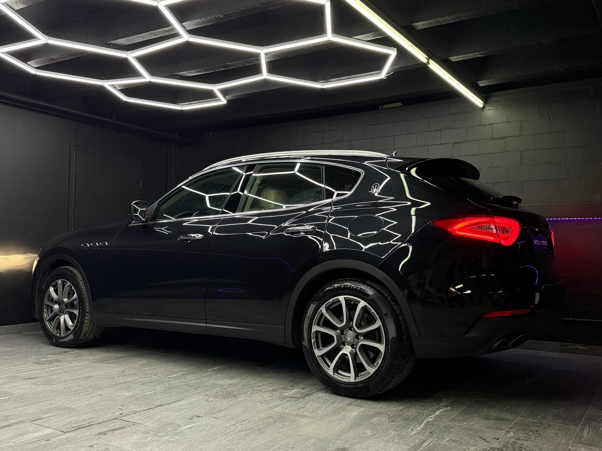 MASERATI Levante S 3.0 V6 Automatica-image-5