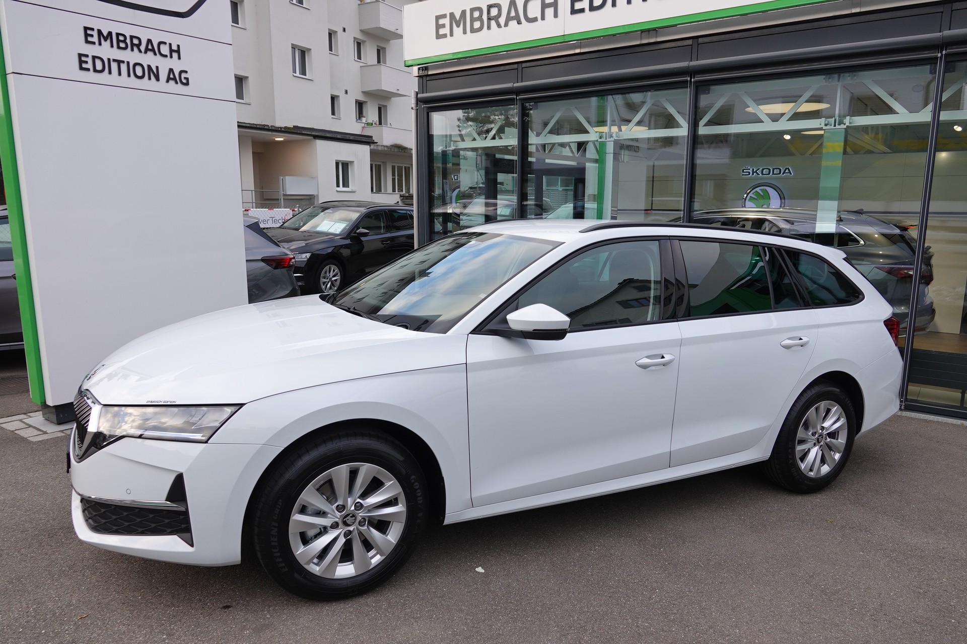 SKODA Octavia 1.5 TSI mHEV Sel.-image-3