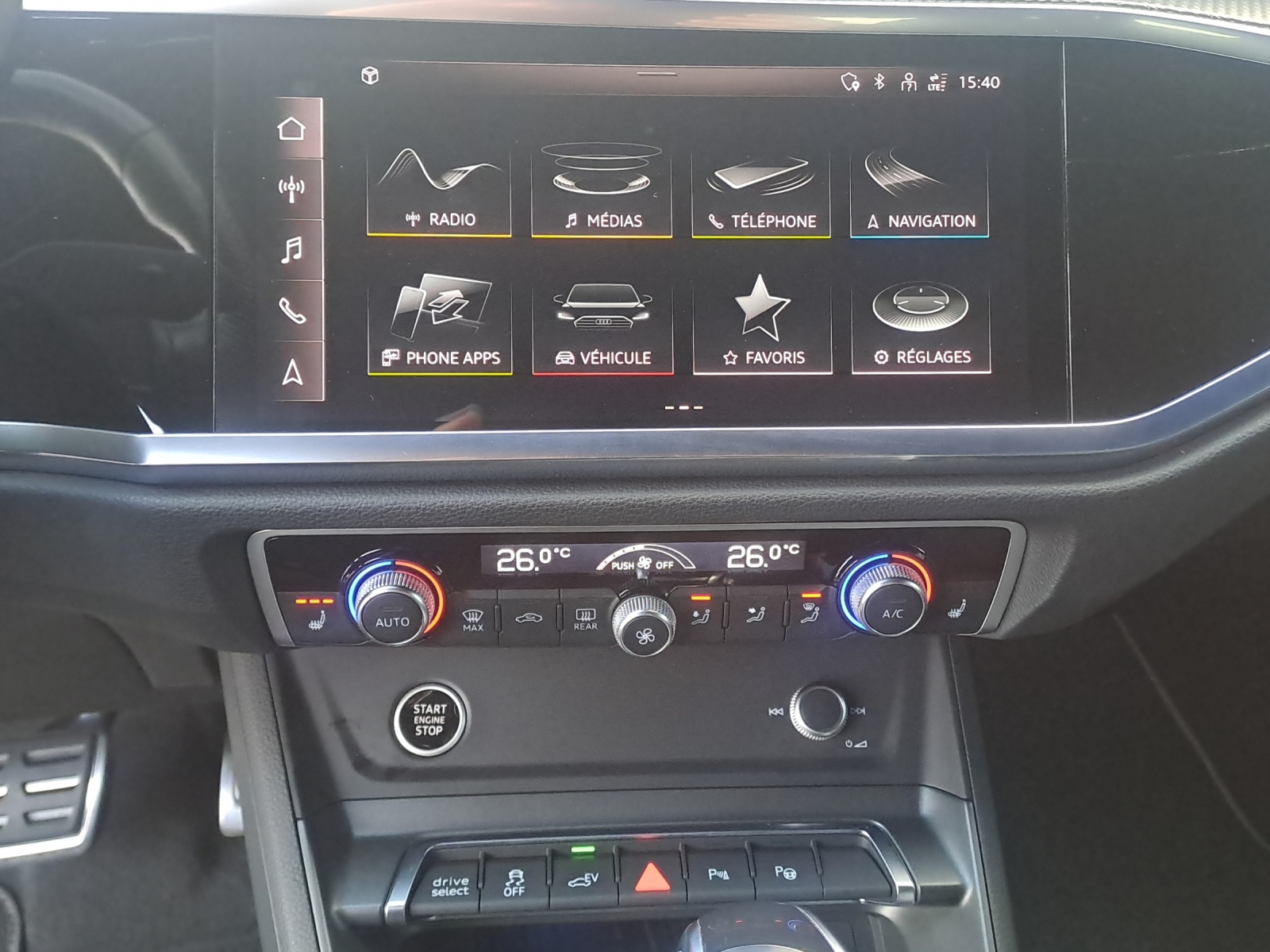 AUDI Q3 Sportback 45 TFSI e S line Attraction S-tronic-image-11