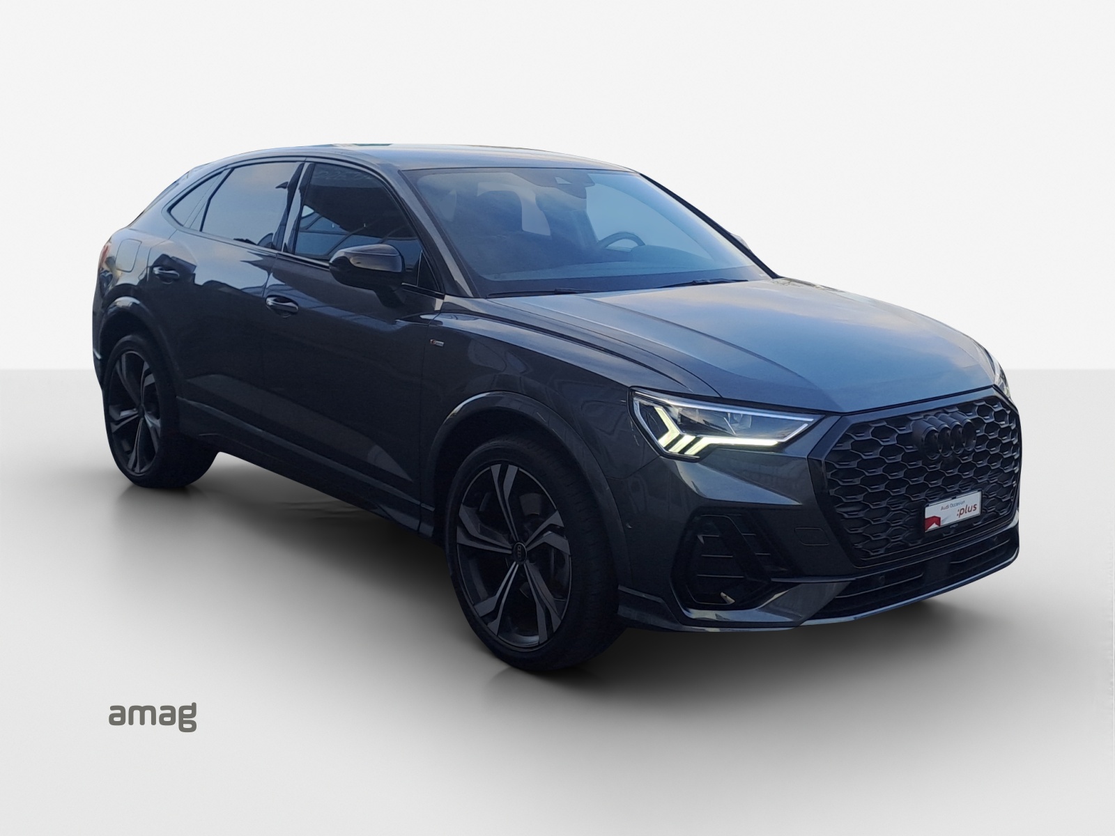 AUDI Q3 Sportback 45 TFSI e S line Attraction S-tronic-image-6